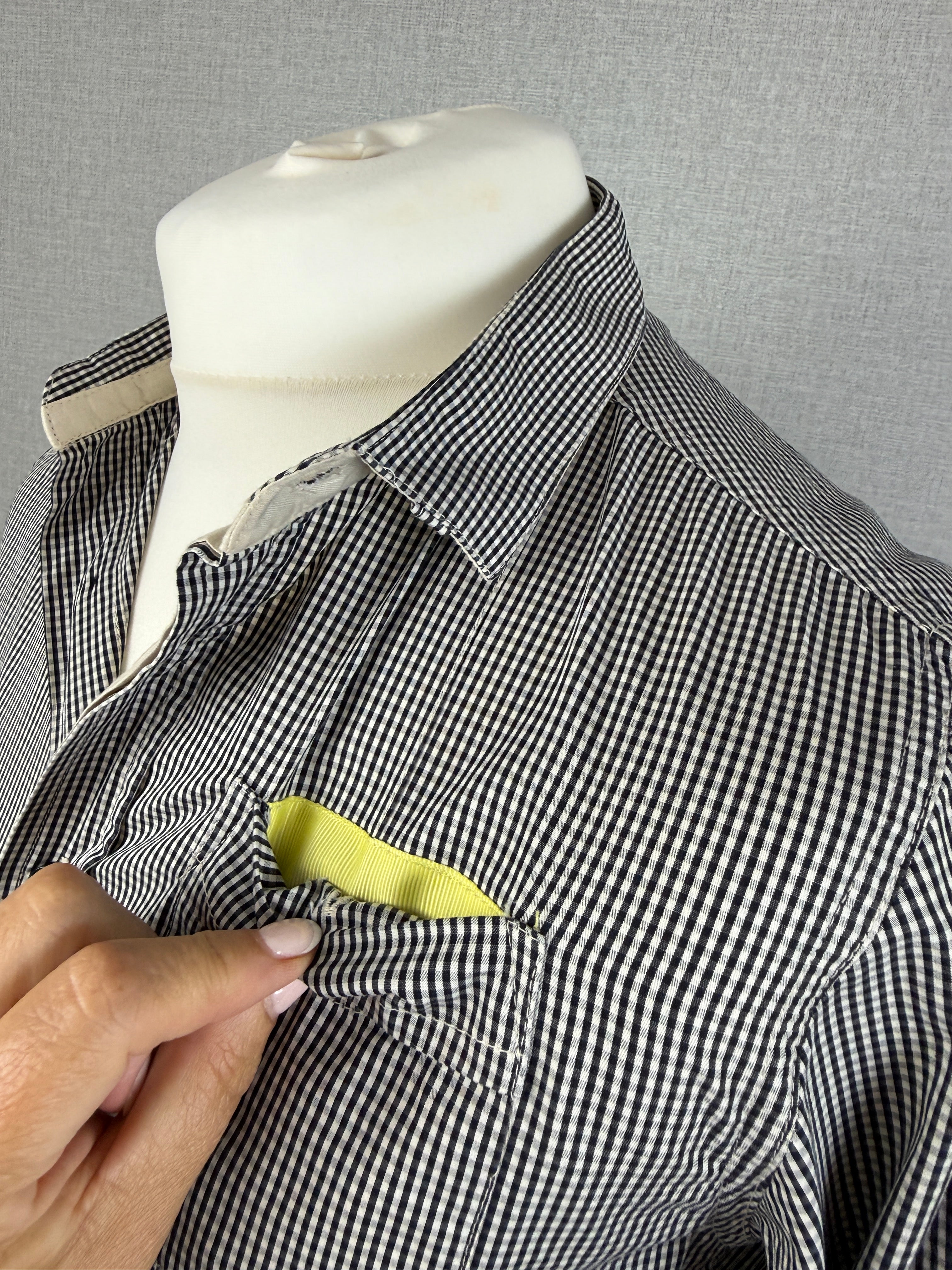 Descendant of Thieves Gingham Shirt Medium – Preloved