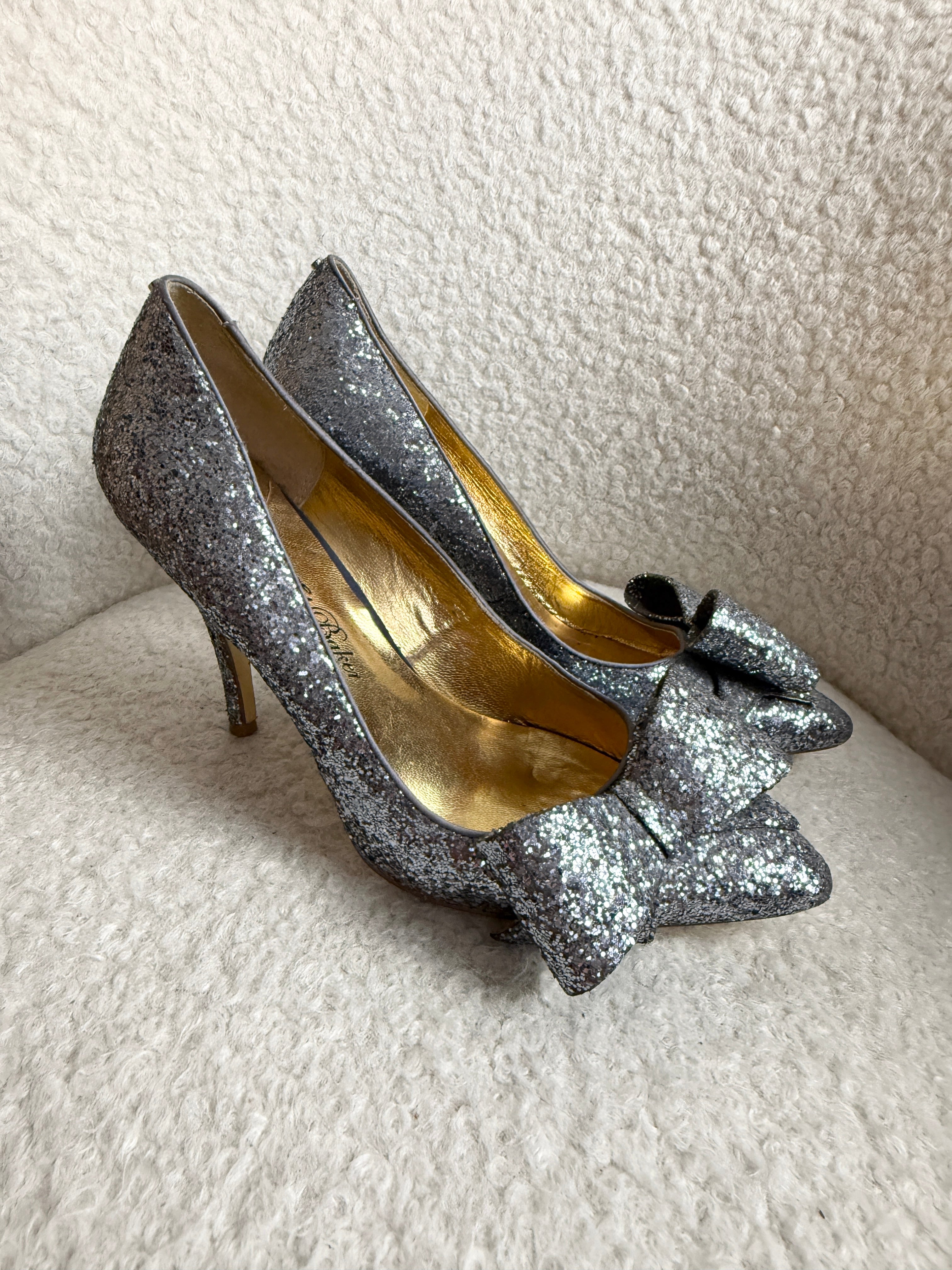 Ted Baker Keanah 2 Glitter Heels Silver Bow Pointed Toe UK8