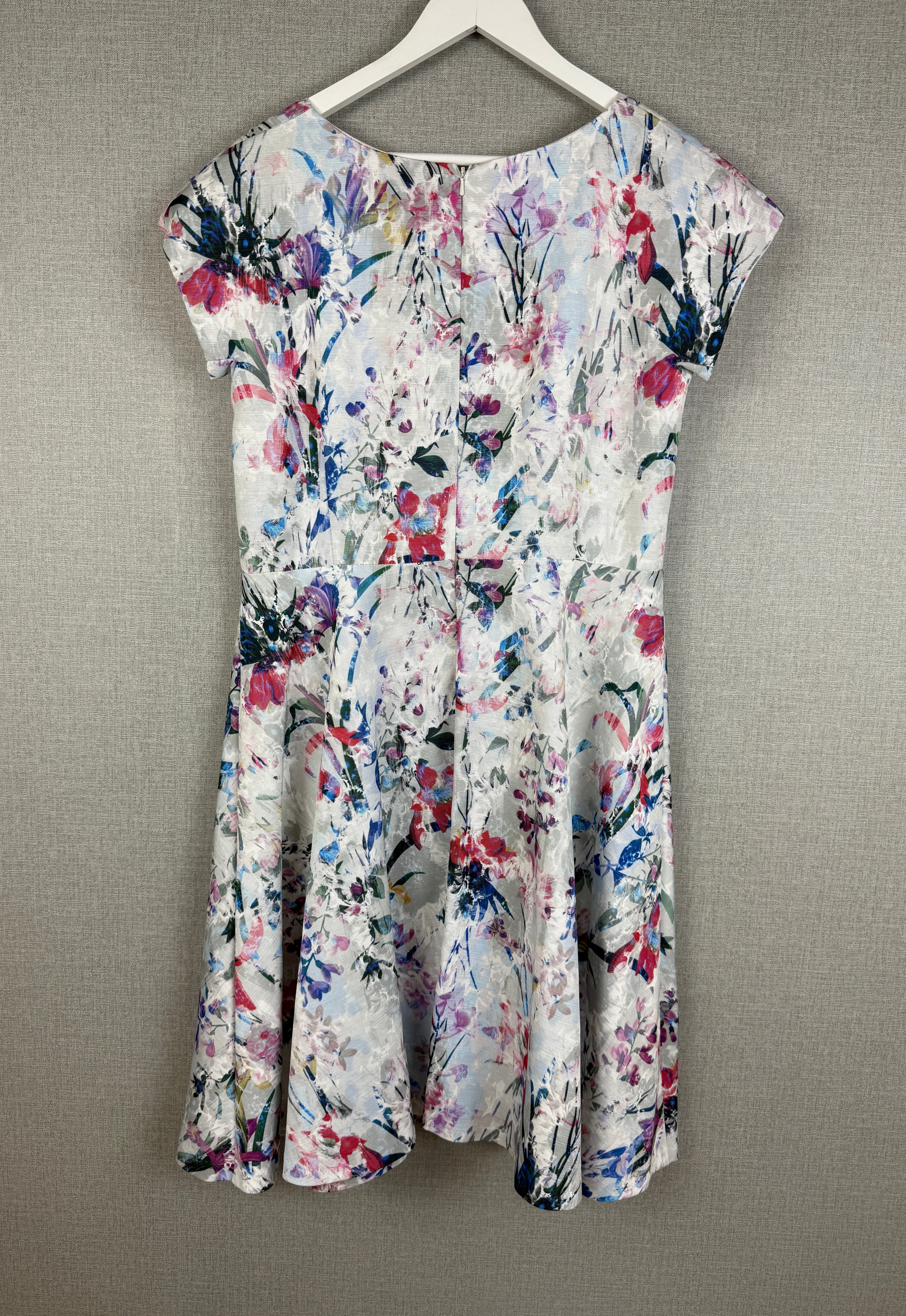 CC Petite White Floral Fit & Flare Occasion Dress UK 18 - Preloved