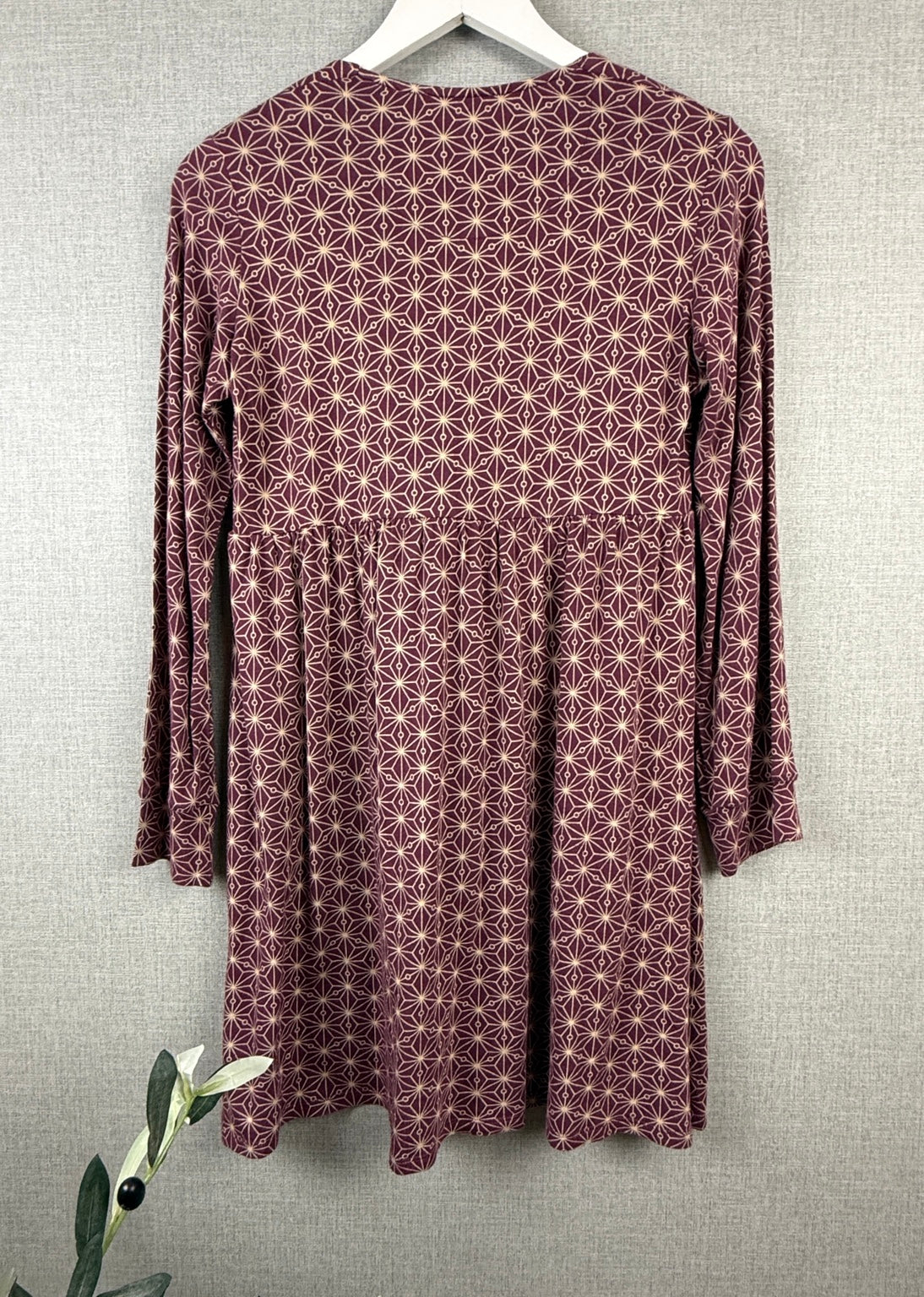 Braintree Love Bamboo Plum Purple Geometric Longline Tunic Top – UK 14 – Pre-Loved
