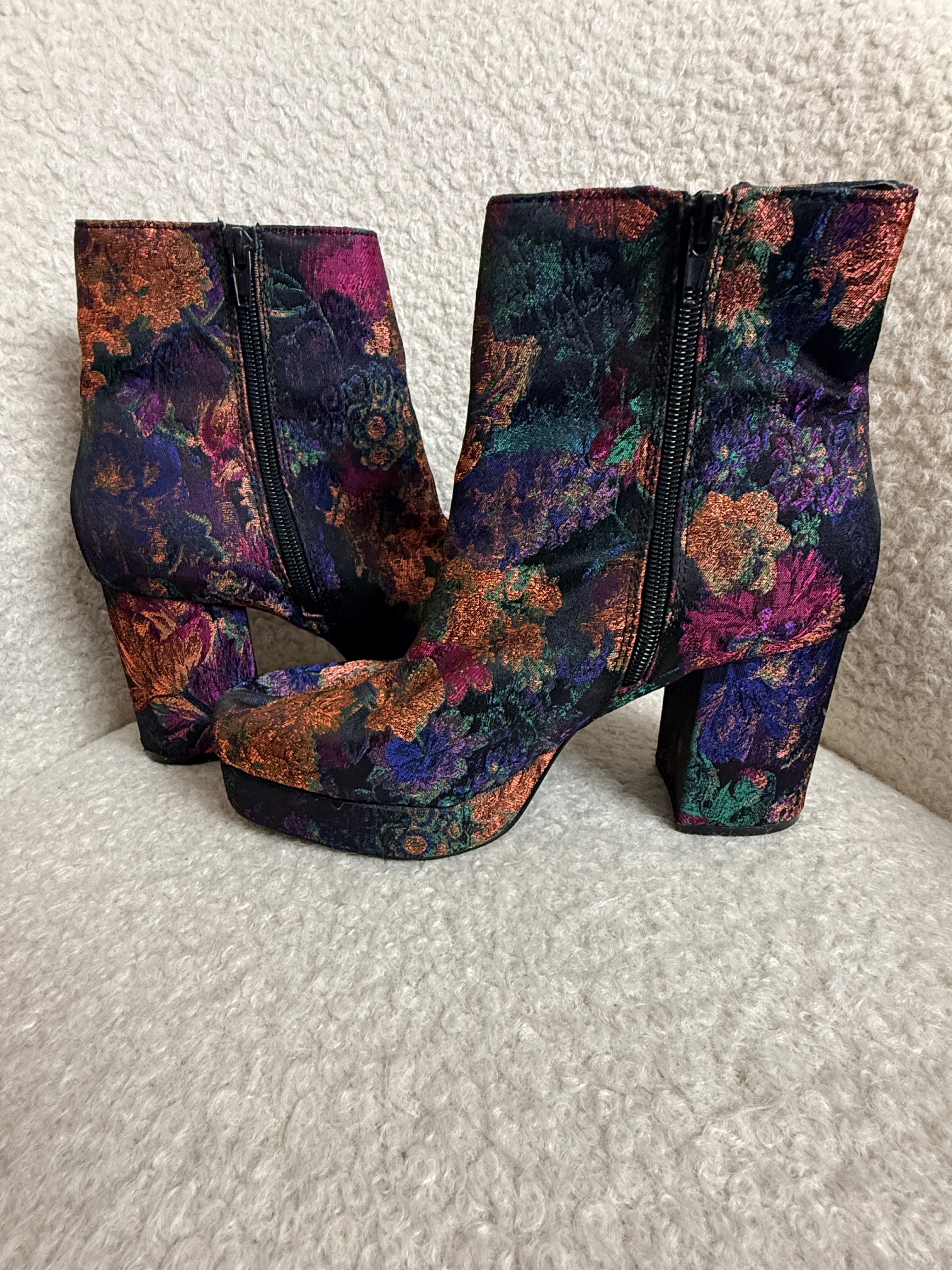 Primark Floral Jacquard Platform Ankle Boots – UK 5 - Preloved