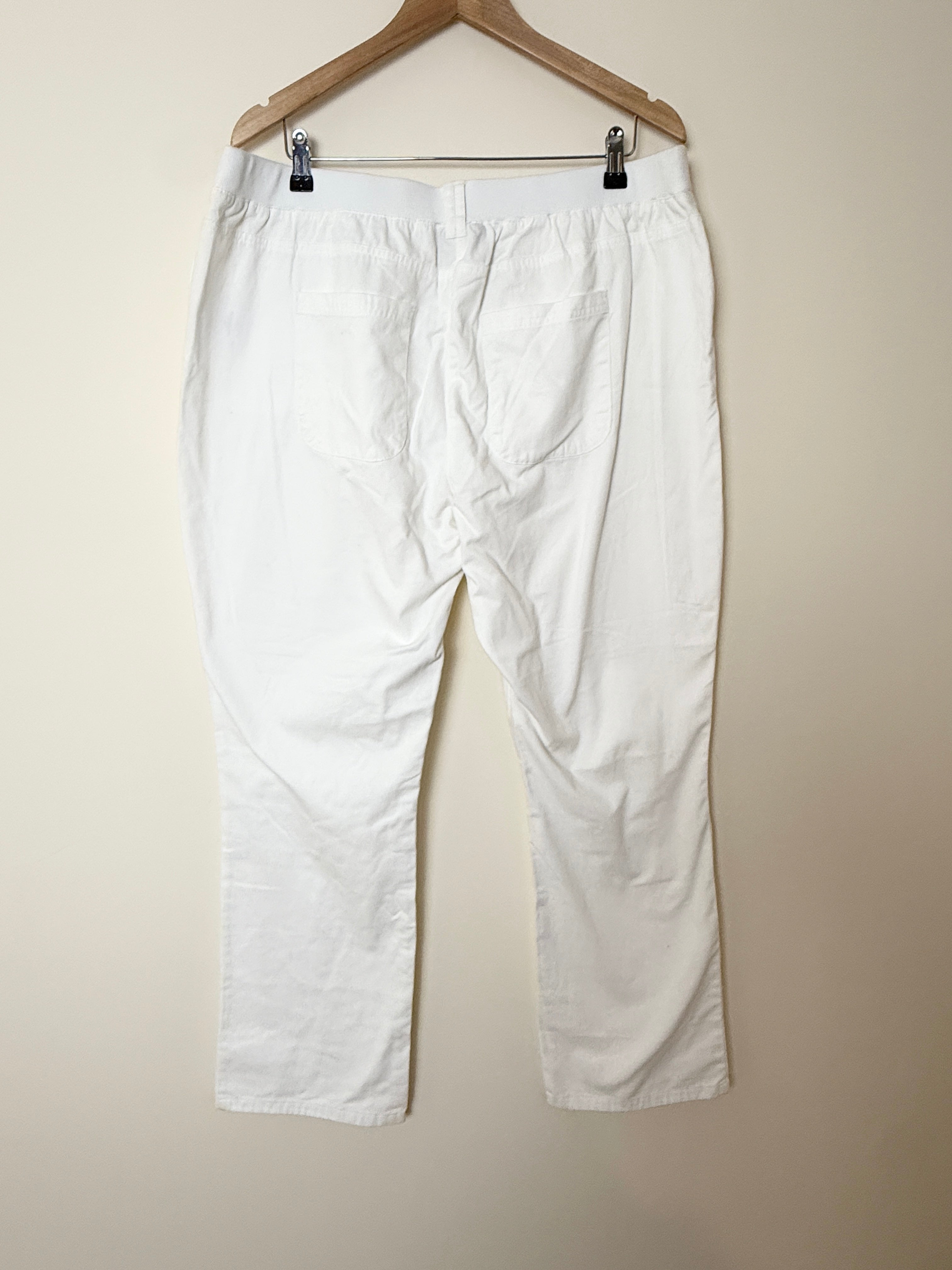 Cotton Traders White Pull On Easy Care Trousers UK18 W38 L31