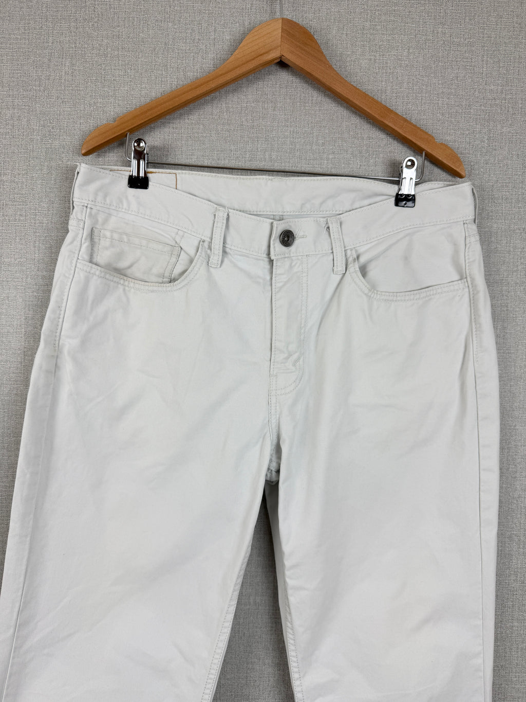 Levi's 514 Pale Blue Straight Leg Jeans W36 L32 - Preloved