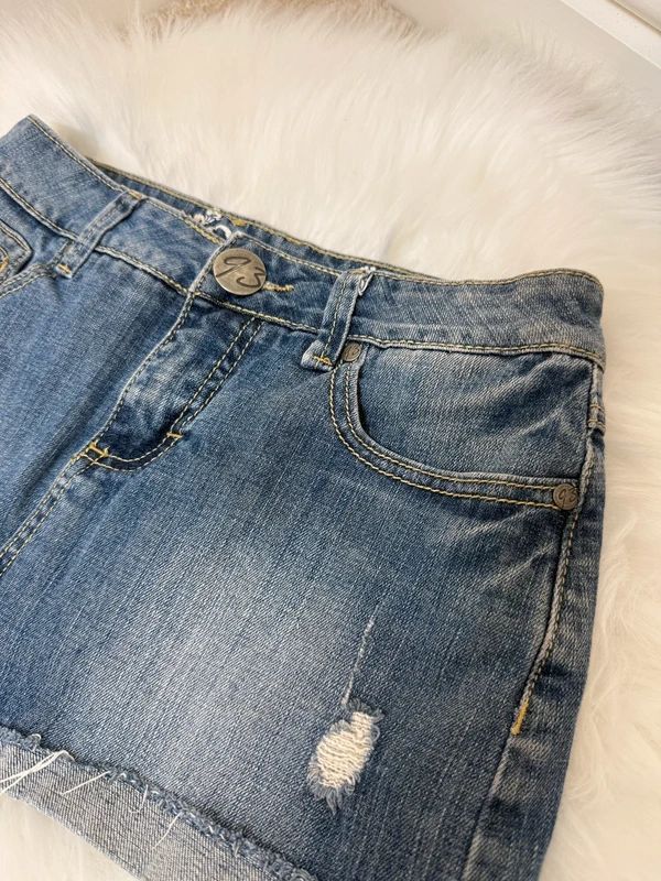 Oxygen Perfect Fit Y2K Denim Micro Mini Skirt Distressed Turn Up Hem Low Rise UK8