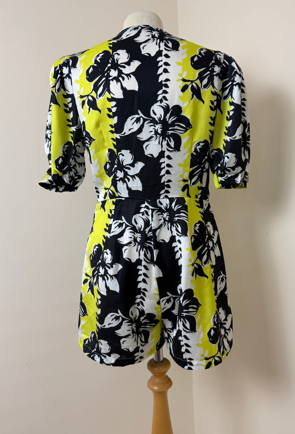 Oasis Yellow Black Floral Playsuit UK 10 Puff Sleeve Cut Out Tie Front