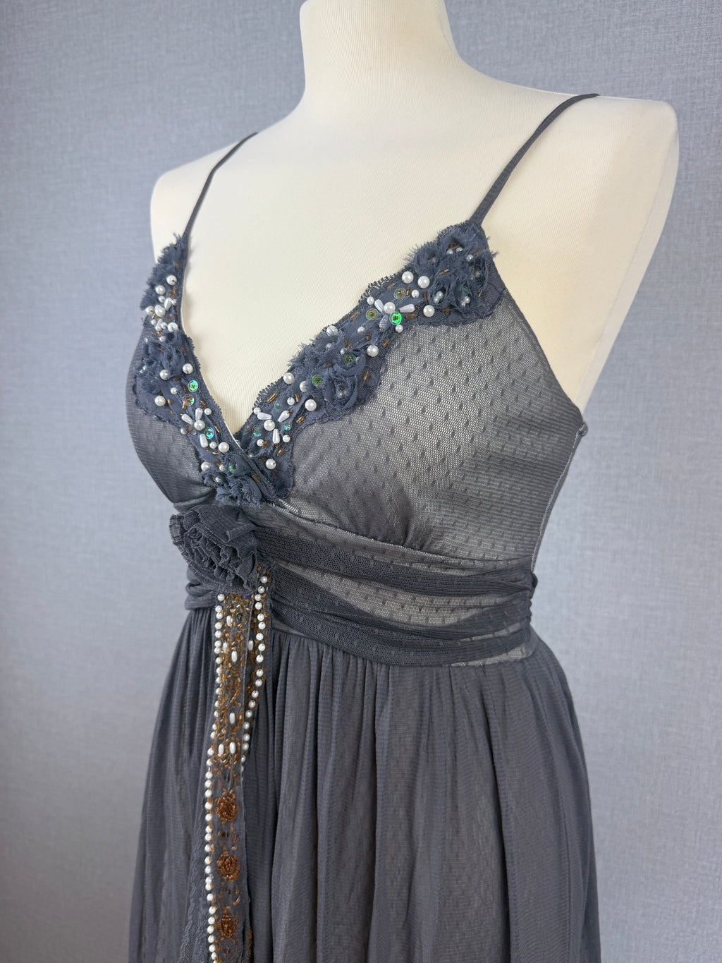 Lipsy Grey Embellished Mesh Midi Dress S/M – Pre-Loved
