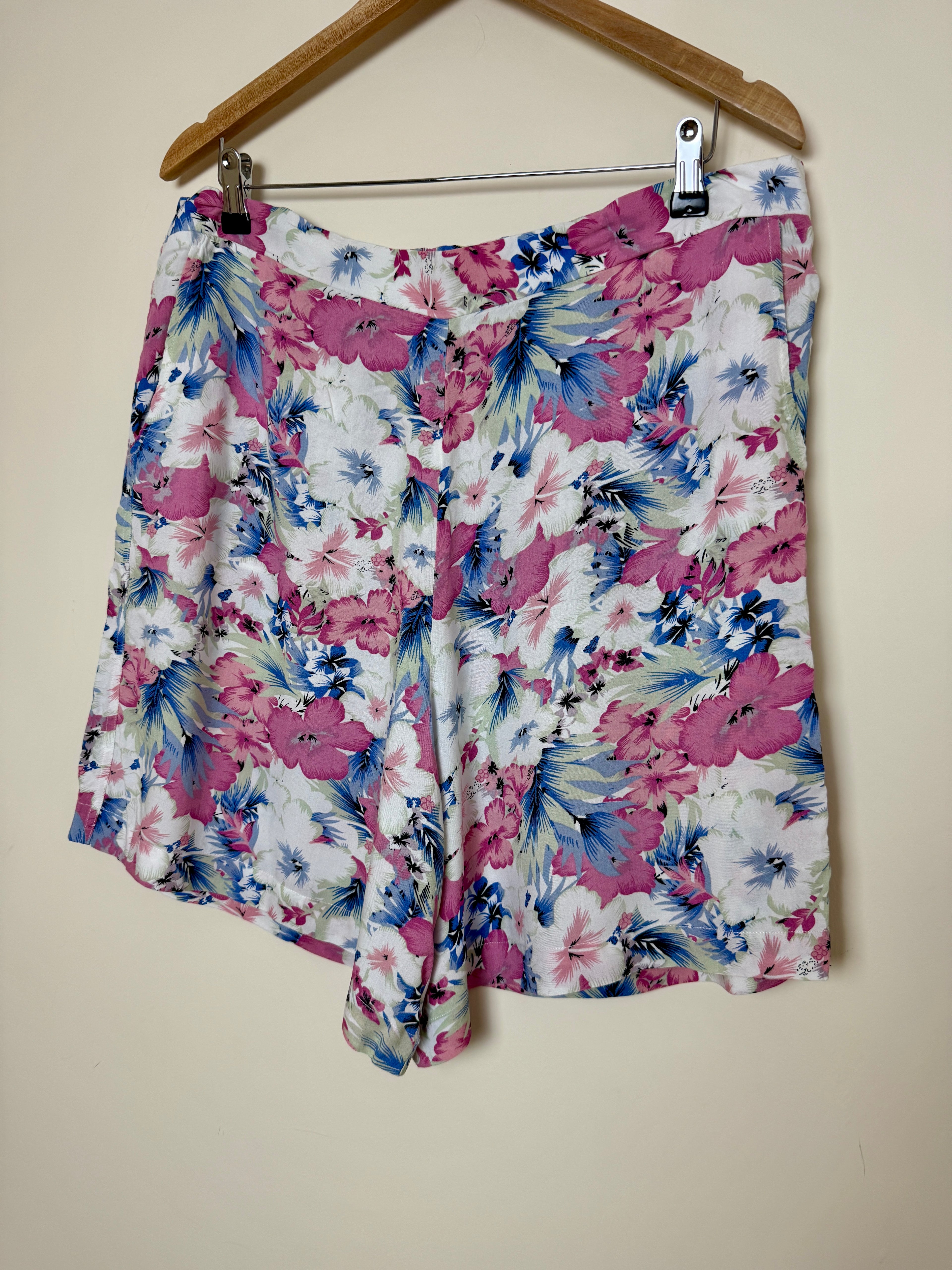 M&Co Pink Blue Tropical Floral Viscose Shorts UK 16