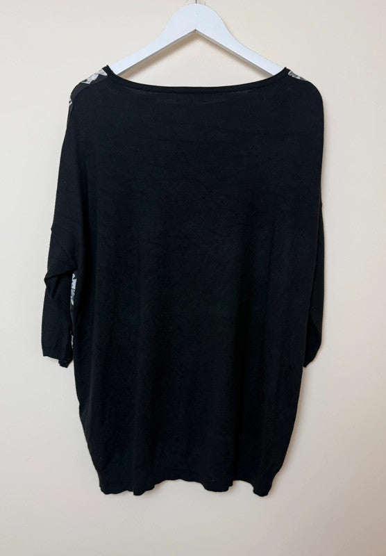 Papaya Black White Satin Front Floral Print Knit Top - Large