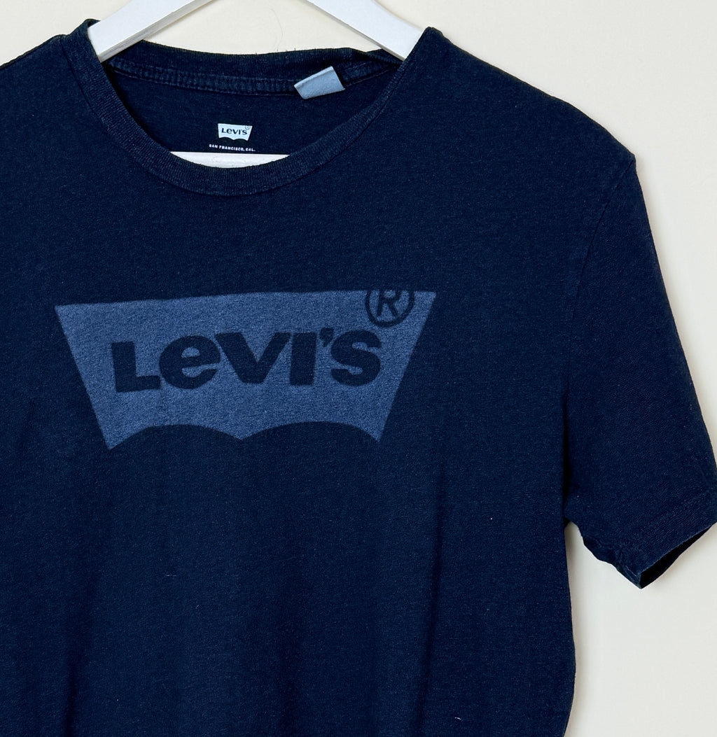 Levi’s Logo T Shirt Navy Blue Size M