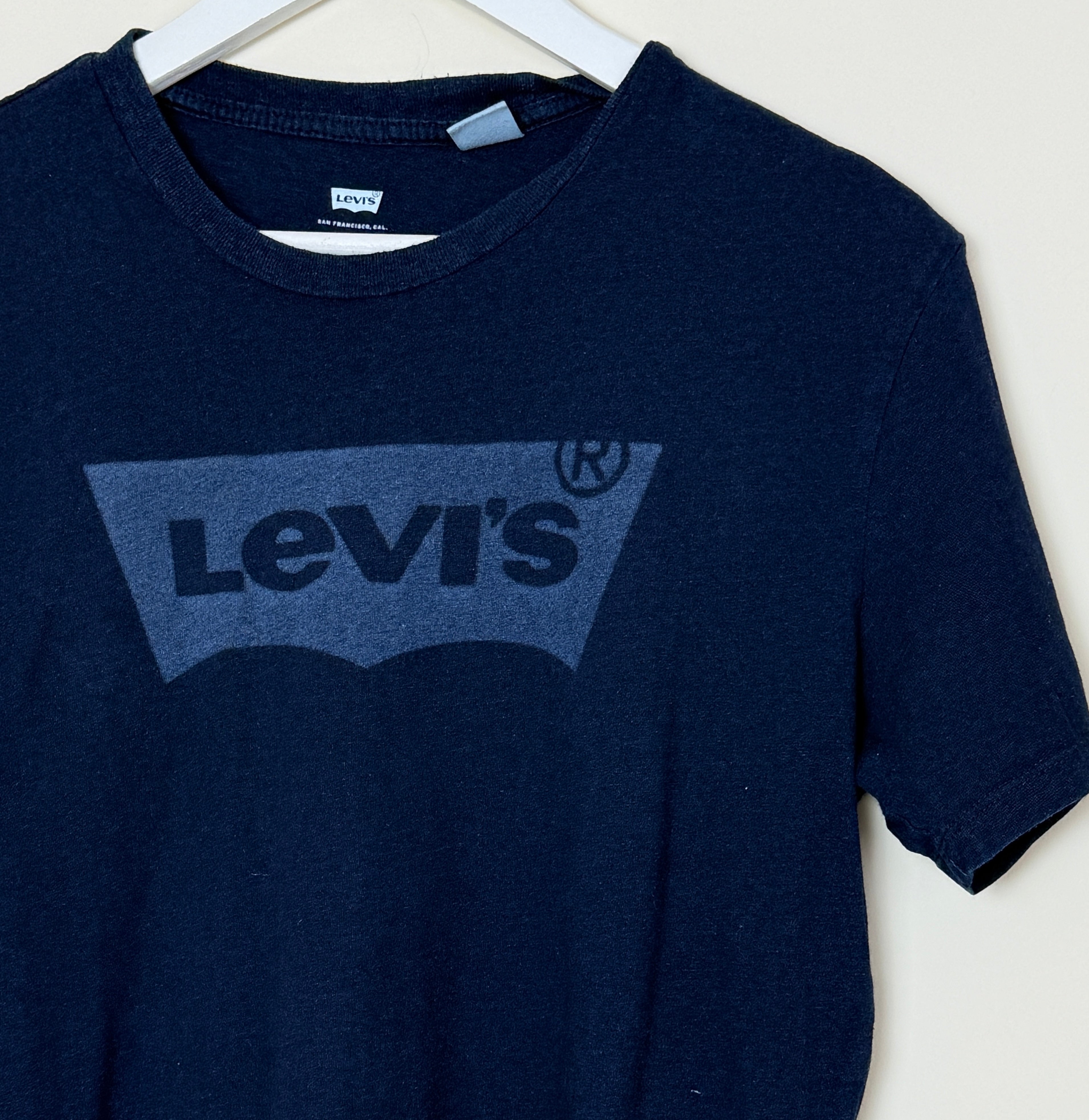 Levi’s Logo T Shirt Navy Blue Size M