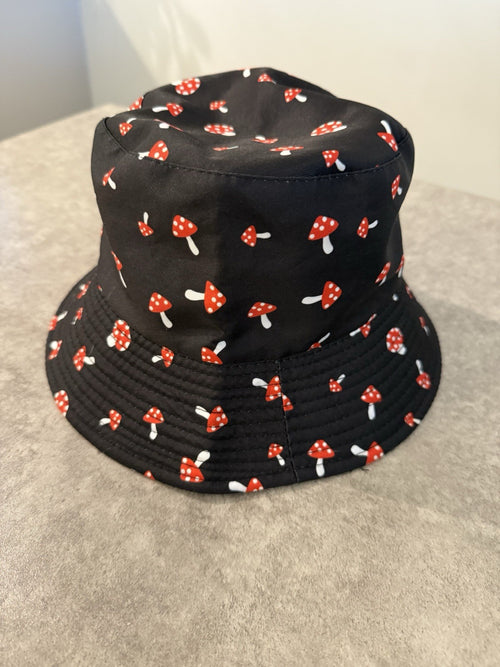 Black /Red Cotton Unisex Toadstool Bucket Hat - New