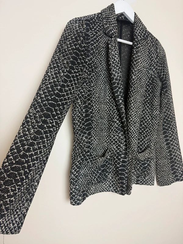 River Island Black Snakeskin Effect Lace Knit Blazer - UK10