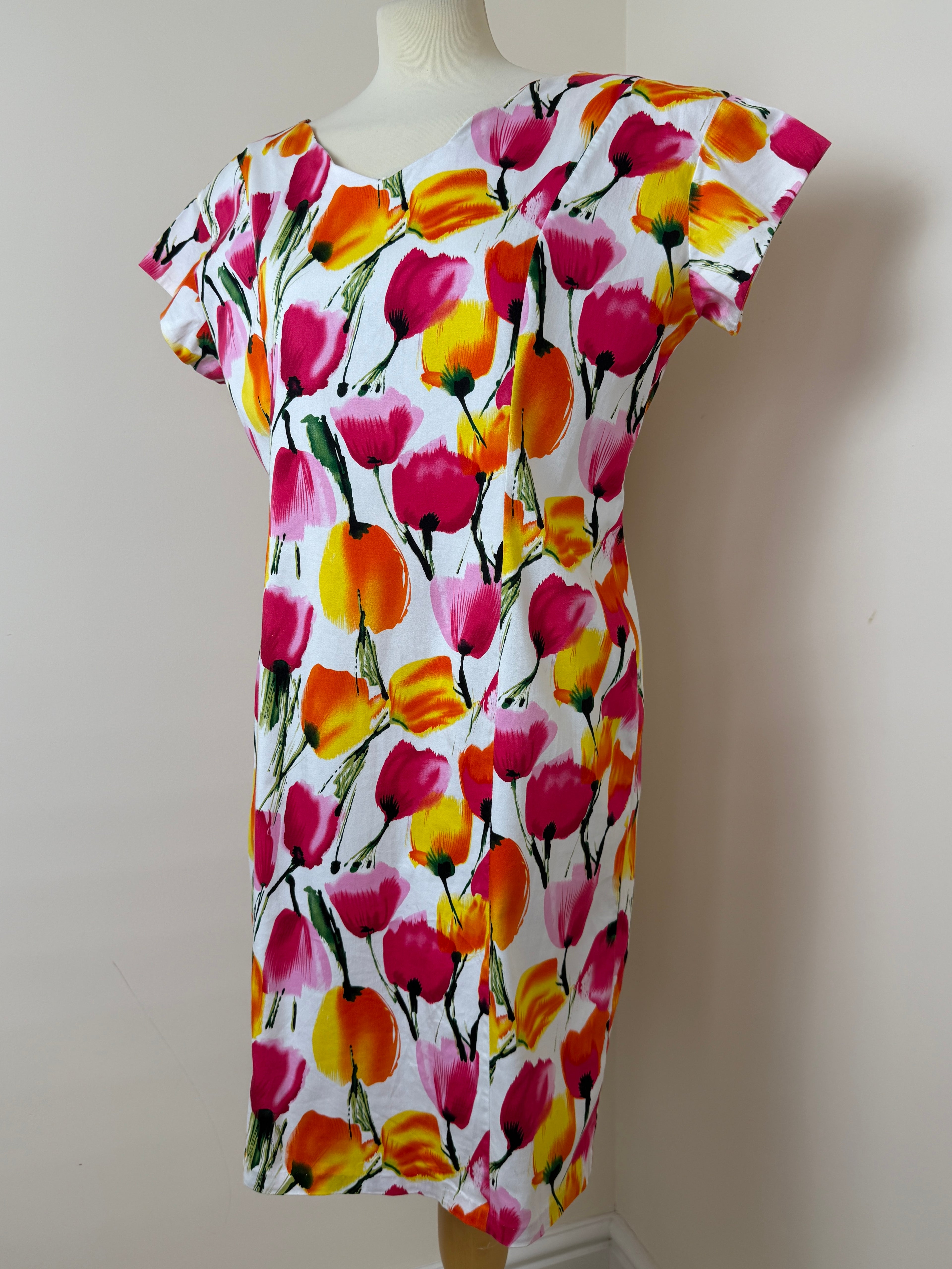 Floral Shift Dress White Pink Orange Yellow Stretch Scallop Neck Large