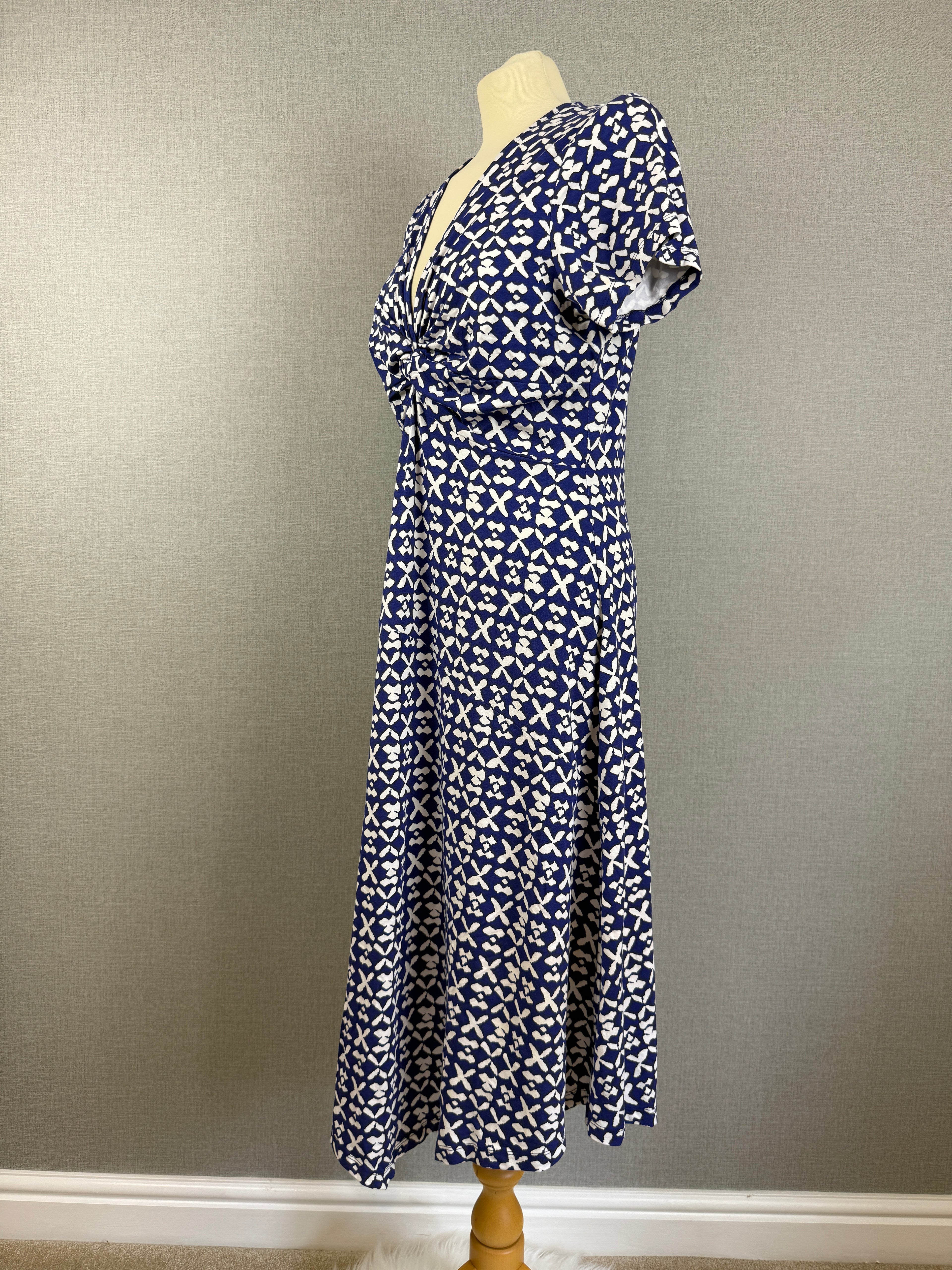 Joe Browns Blue & White Twist Front Midi Dress UK 16 – BNWT