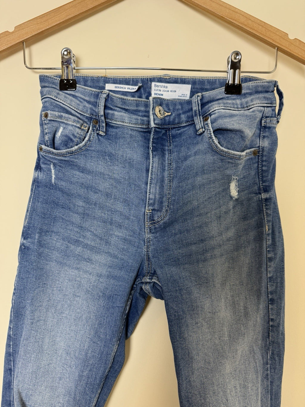 Bershka Valeria Skinny Distressed Ripped Jeans - UK8
