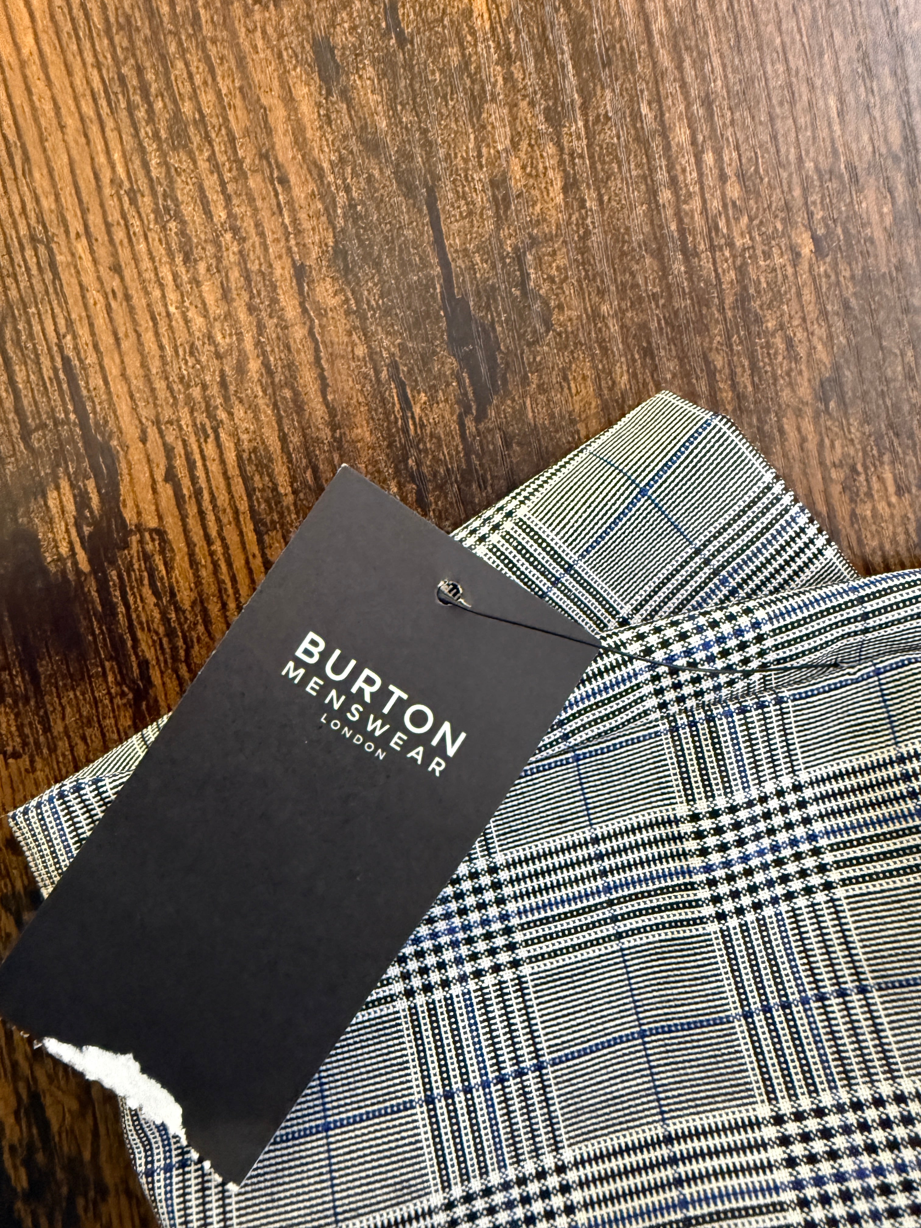 Burton Menswear Grey Check Smart Tailored Shorts W28 BNWT