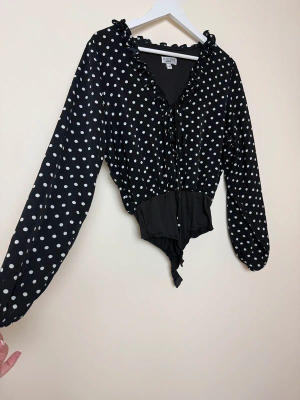 Black White Polka Dot Tie Front Blouse Bodysuit UK 12 Blouson Sleeve