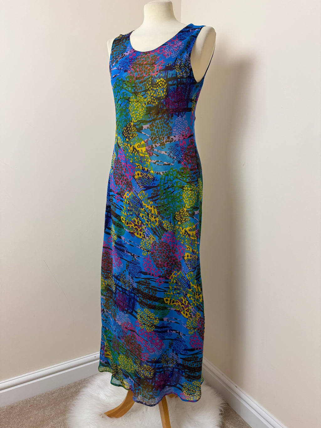 Casa Mia Exclusive Abstract Print Sleeveless Maxi Dress