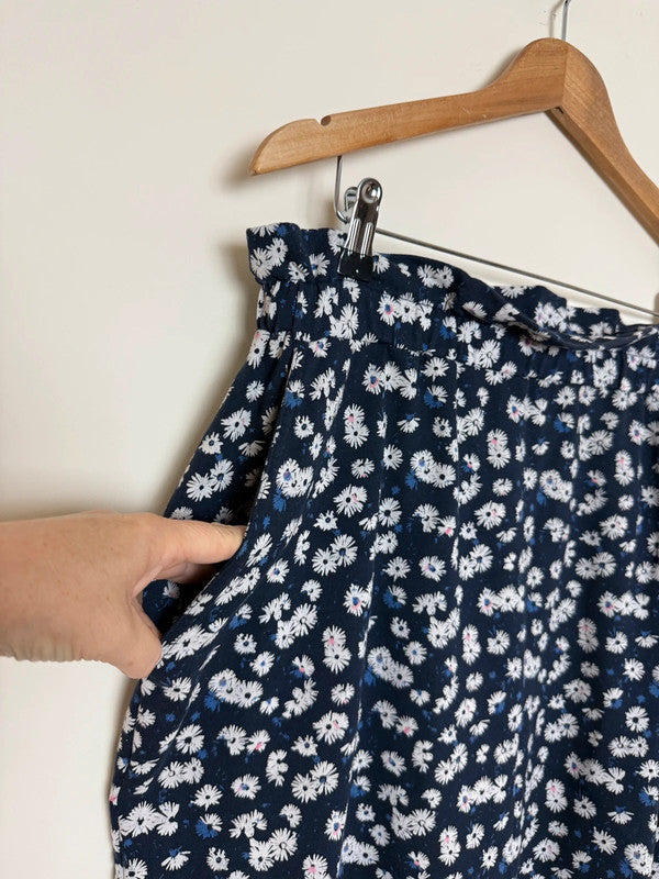 Brakeburn Aster Navy Daisy Print Mini Skirt - UK14