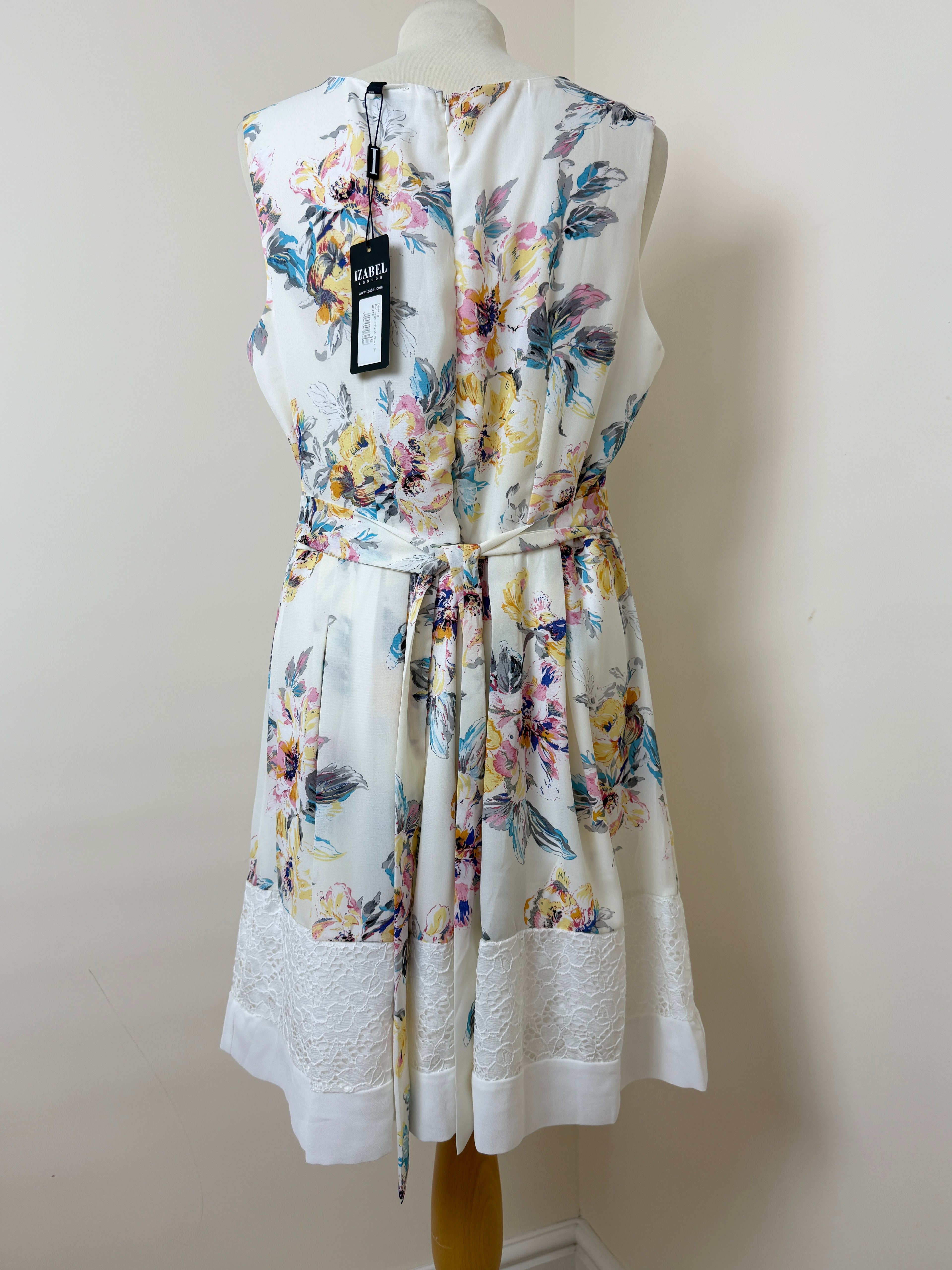 Izabel London Floral Dress UK16 BNWT Sleeveless Pleated High Neck Fit & Flare
