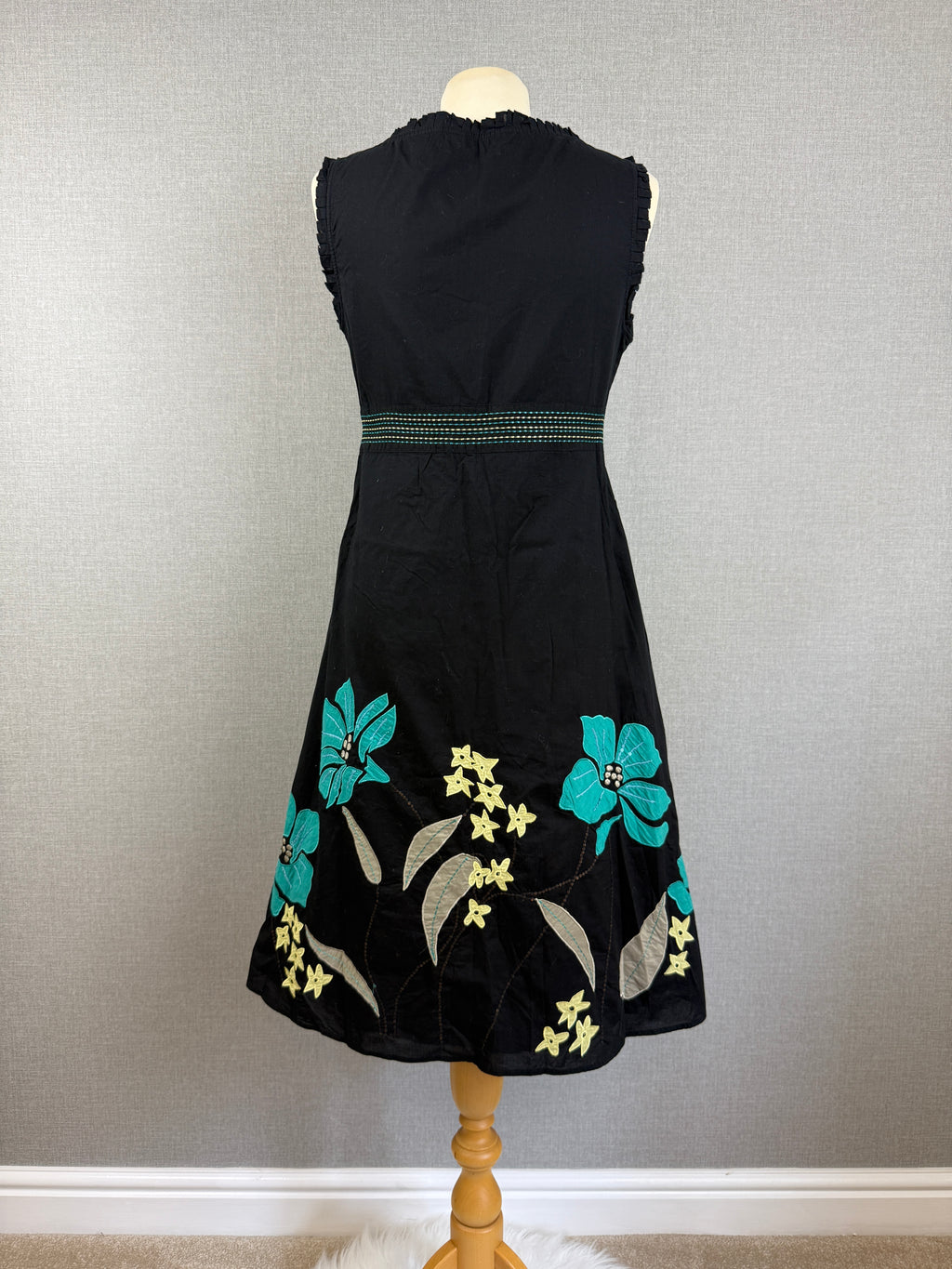 Rocha John Rocha Black Embroidered Floral Cotton Dress UK 12 – Preloved