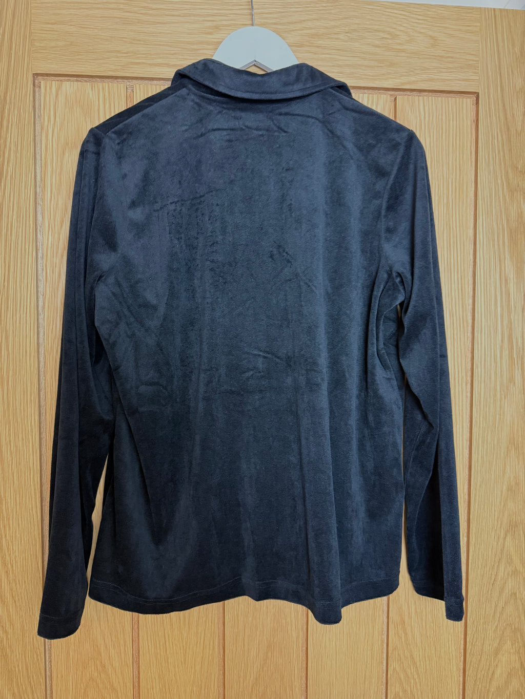 Boohoo Black Velour PJ / Loungewear Long Sleeve Top - BNWT - Size 10