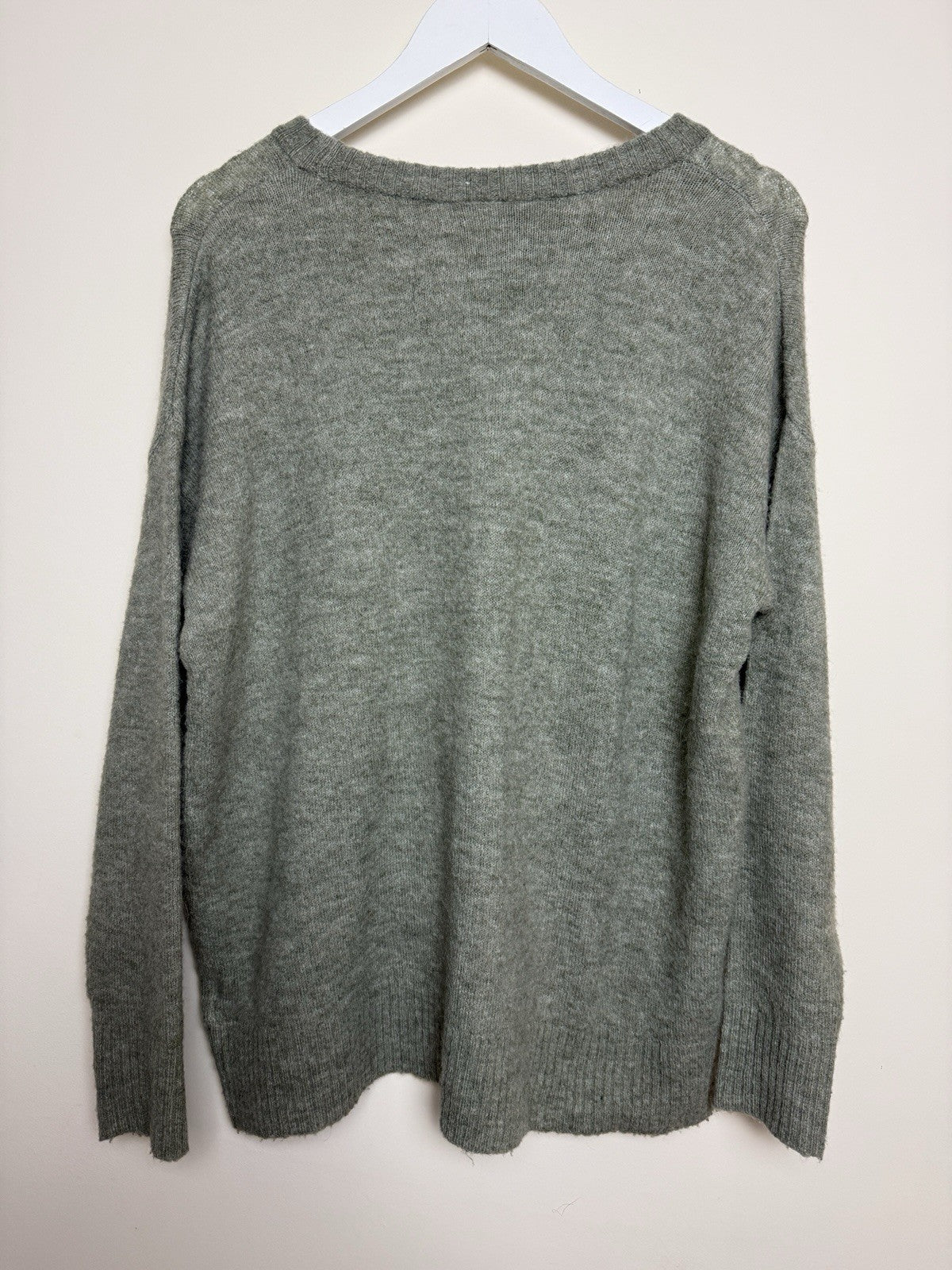 H&M Men's Light Green Alpaca Wool Blend Crew Neck Jumper - Medium