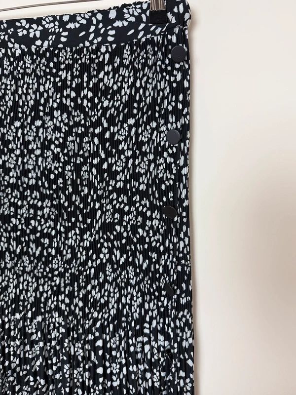 Topshop Black White Print Pleated Maxi Skirt Elasticated Waist UK10