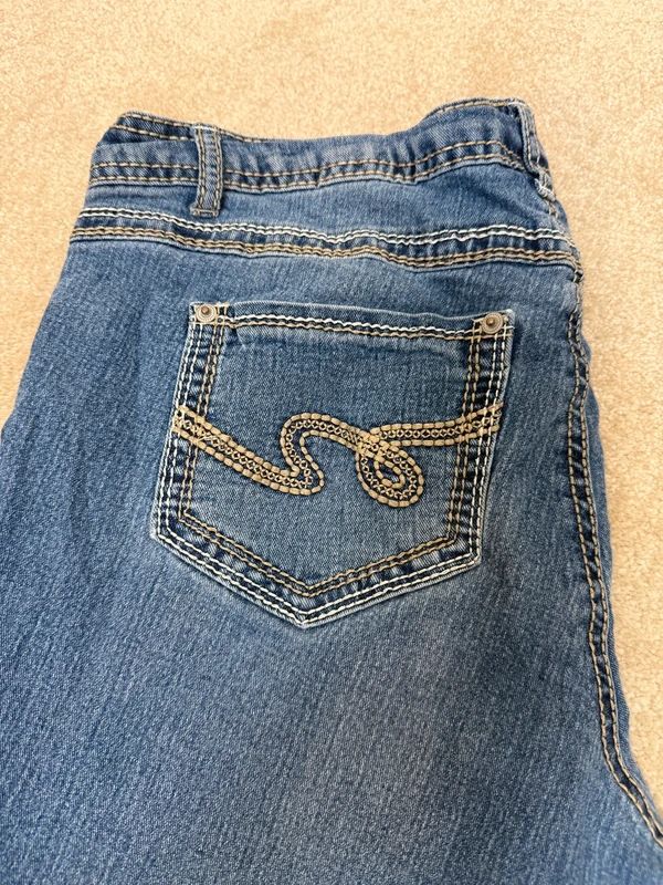 Faded Glory Midwash Bootcut Stretch Jeans Embroidered Pockets Contrast Stitching UK16 W36 L30