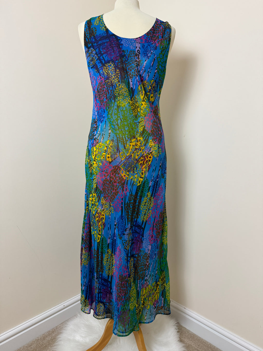 Casa Mia Exclusive Abstract Print Sleeveless Maxi Dress