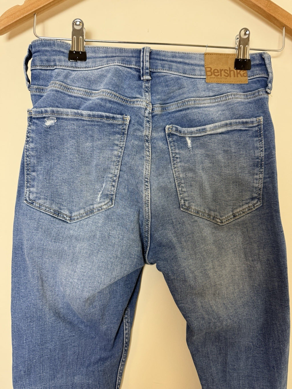 Bershka Valeria Skinny Distressed Ripped Jeans - UK8