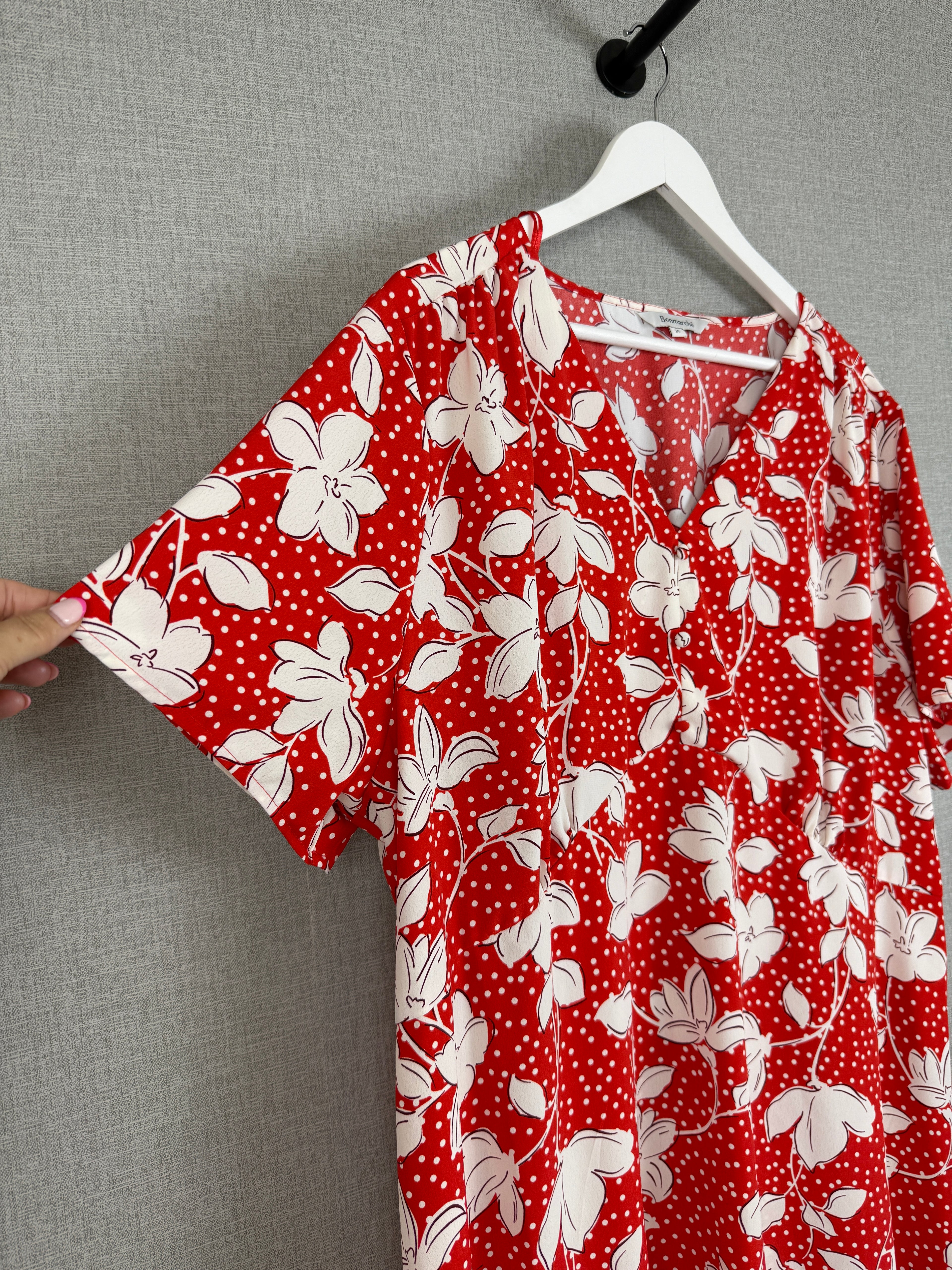 Bonmarché BNWT Red Floral Polka Dot Midi Dress Size 24