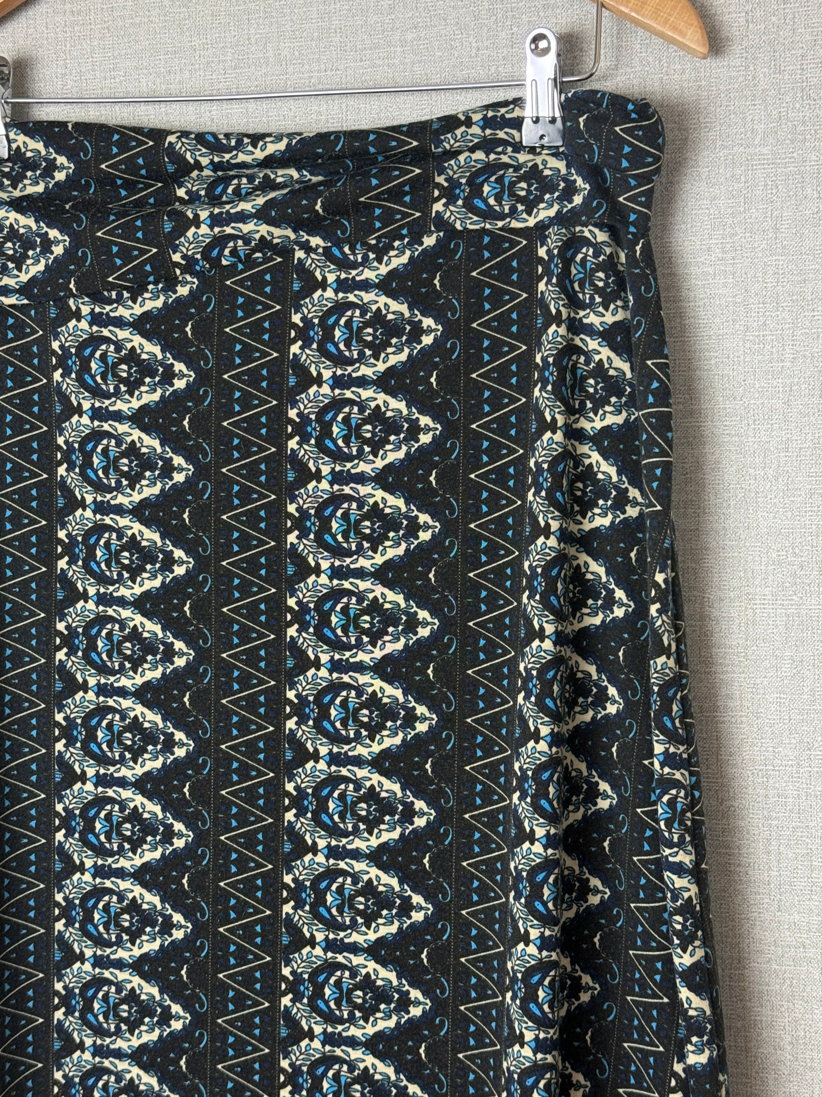 Urban Coco Blue Tribal Print Boho Maxi Skirt UK 14-16 – Pre-Loved