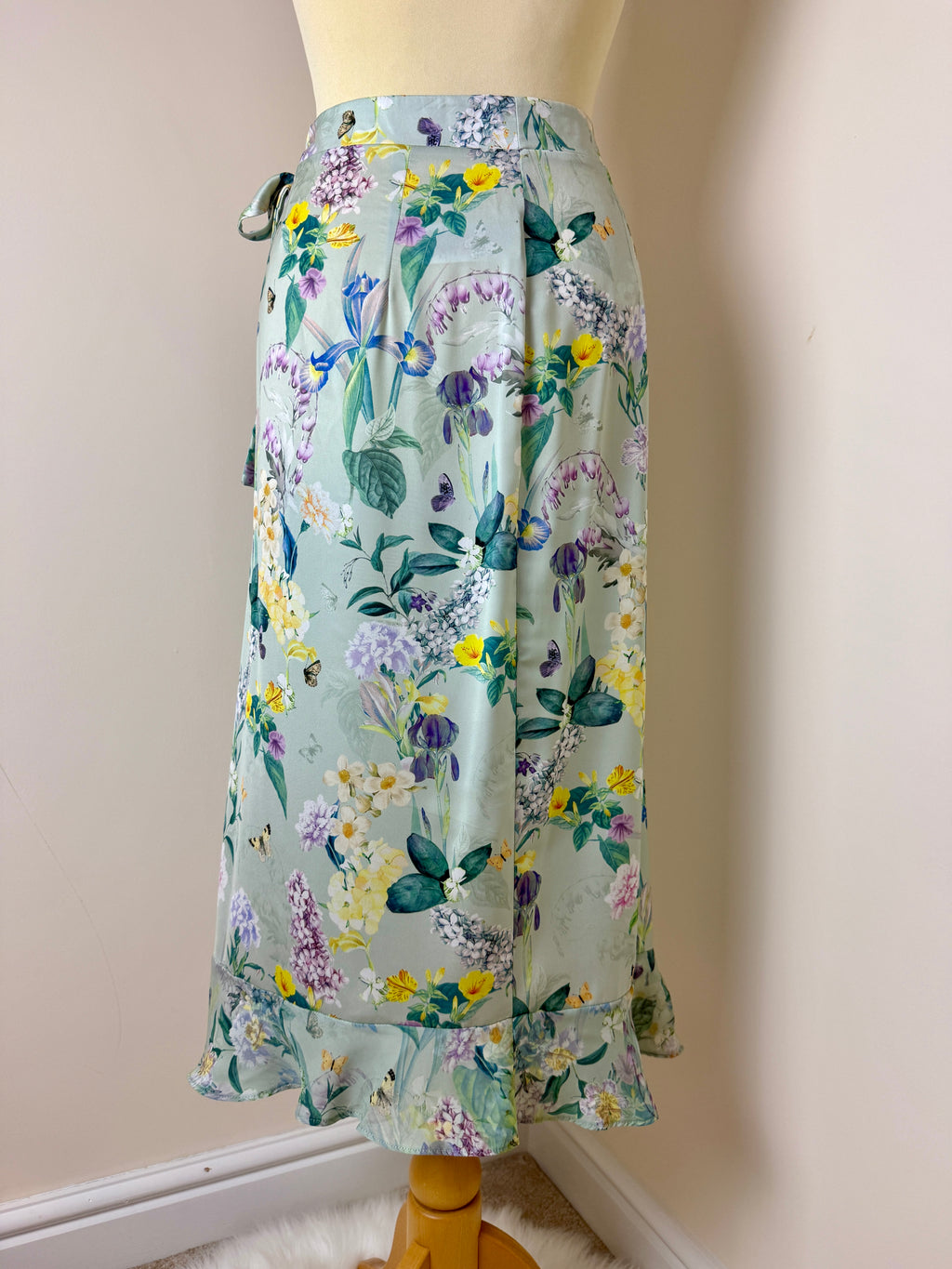Lipsy Wrap Skirt Green Floral Satin Ruffle Hem Midi Tie Waist UK14