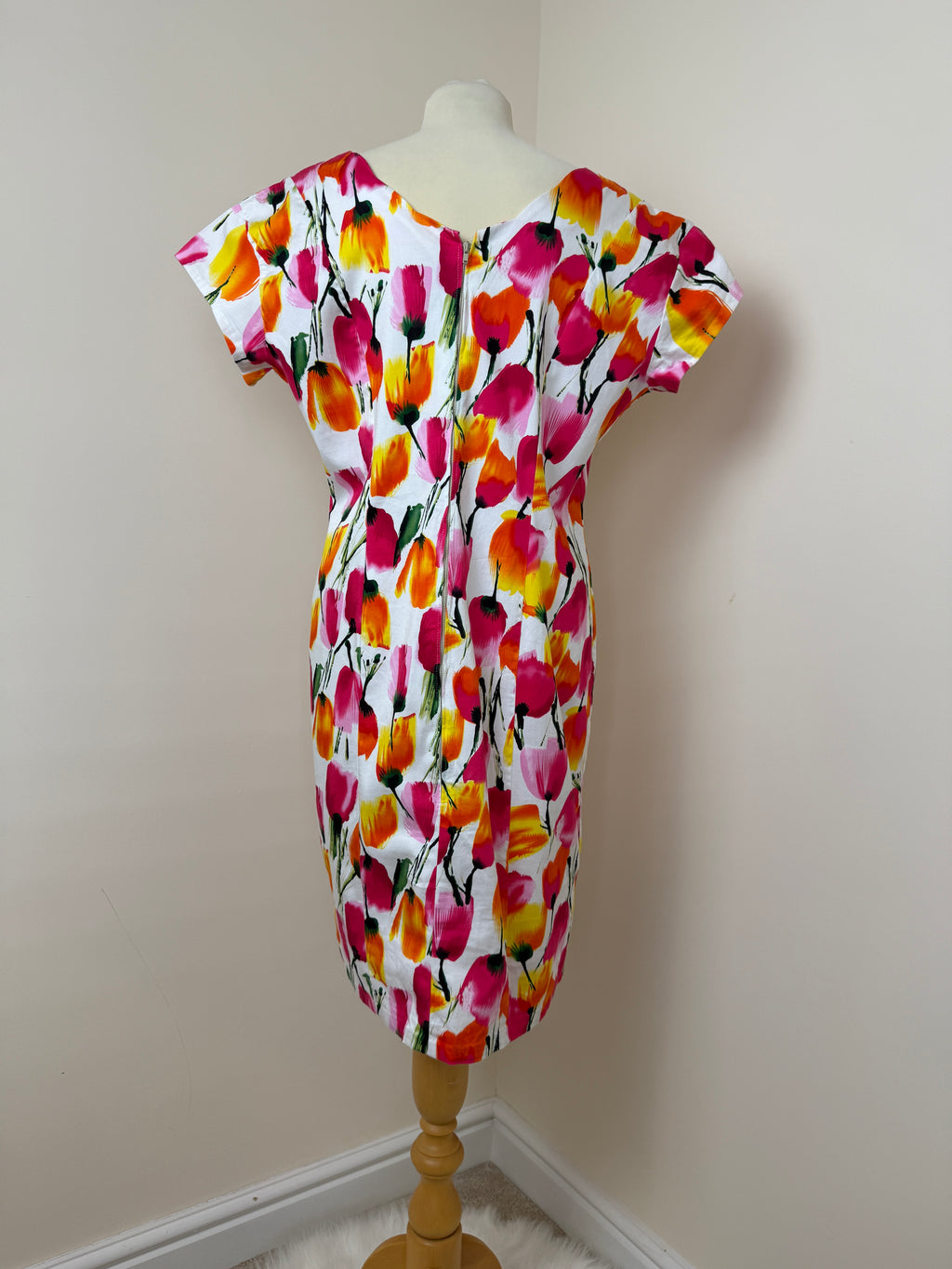 Floral Shift Dress White Pink Orange Yellow Stretch Scallop Neck Large