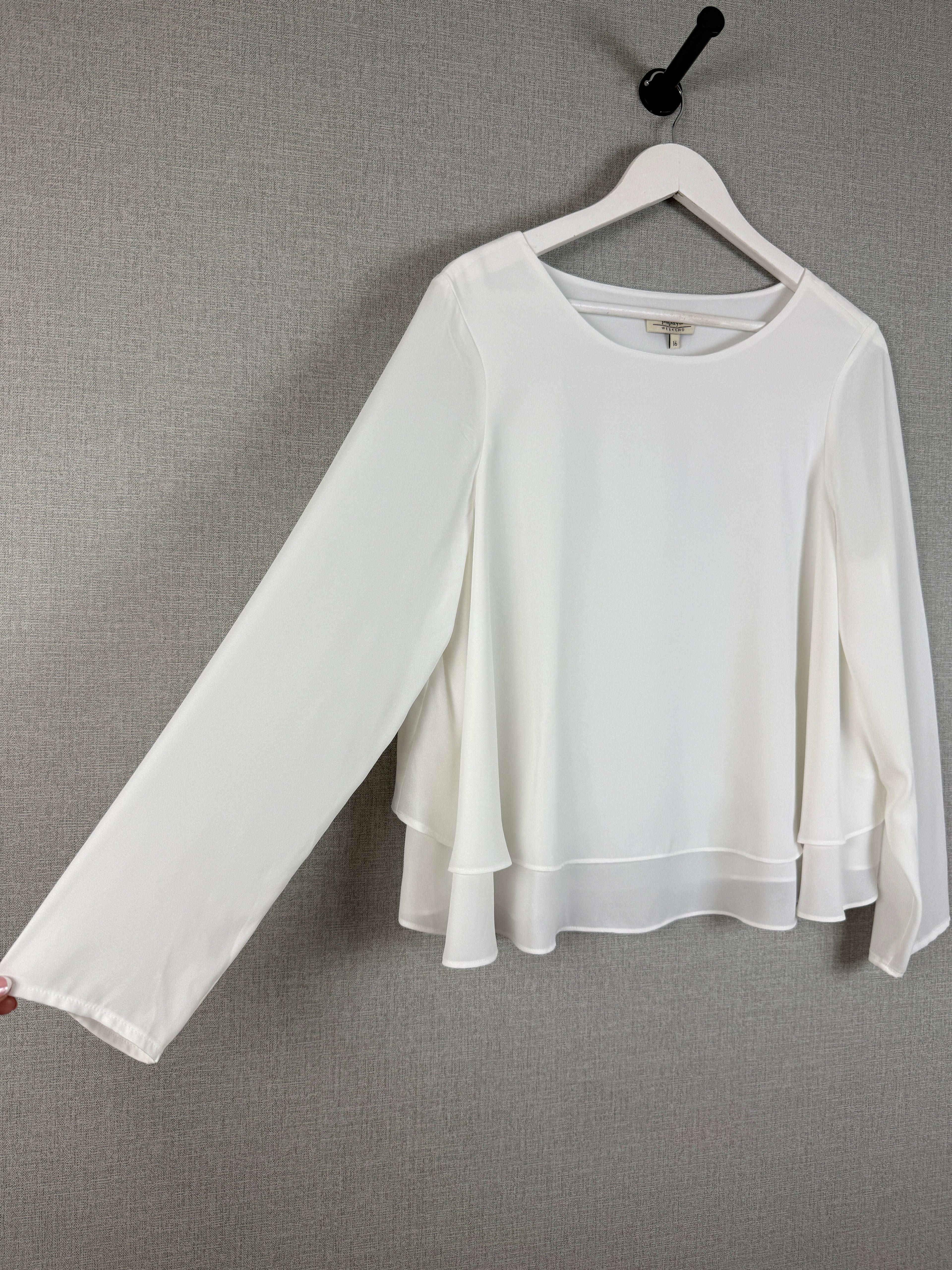Papaya Weekend White Layered Bell Sleeve Blouse UK 16 – Preloved