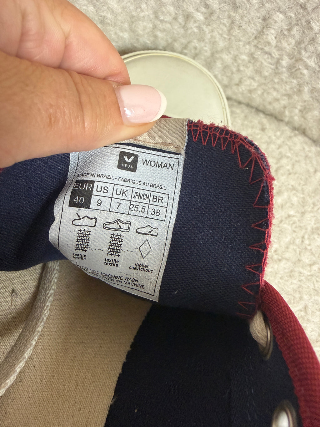 VEJA Wata Burgundy Canvas Trainers UK 7 EU 40 – Preloved