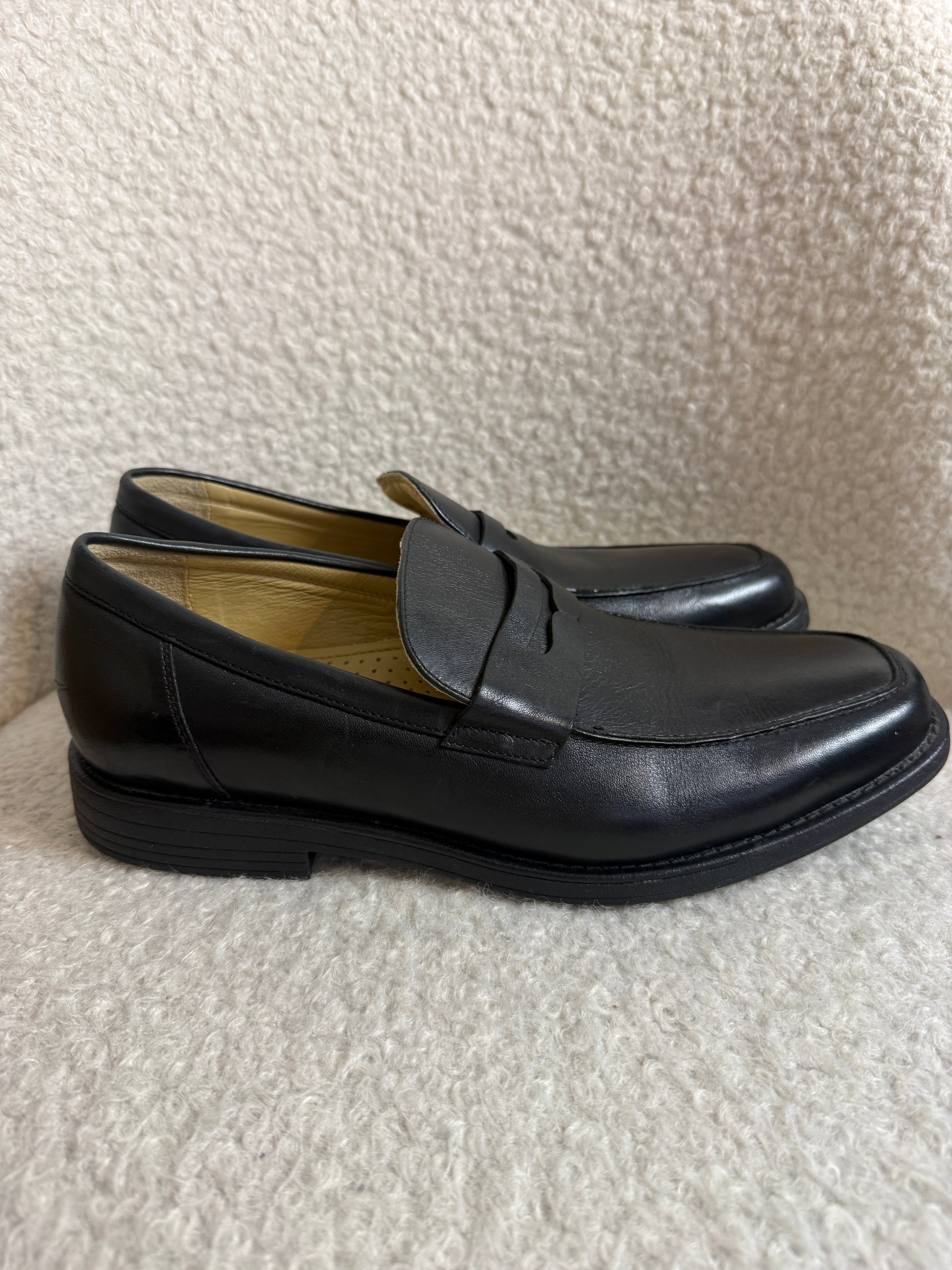 Steptronic Sheepskin Leather Loafers UK8 EU42 Black Smart Slip On Formal Shoes