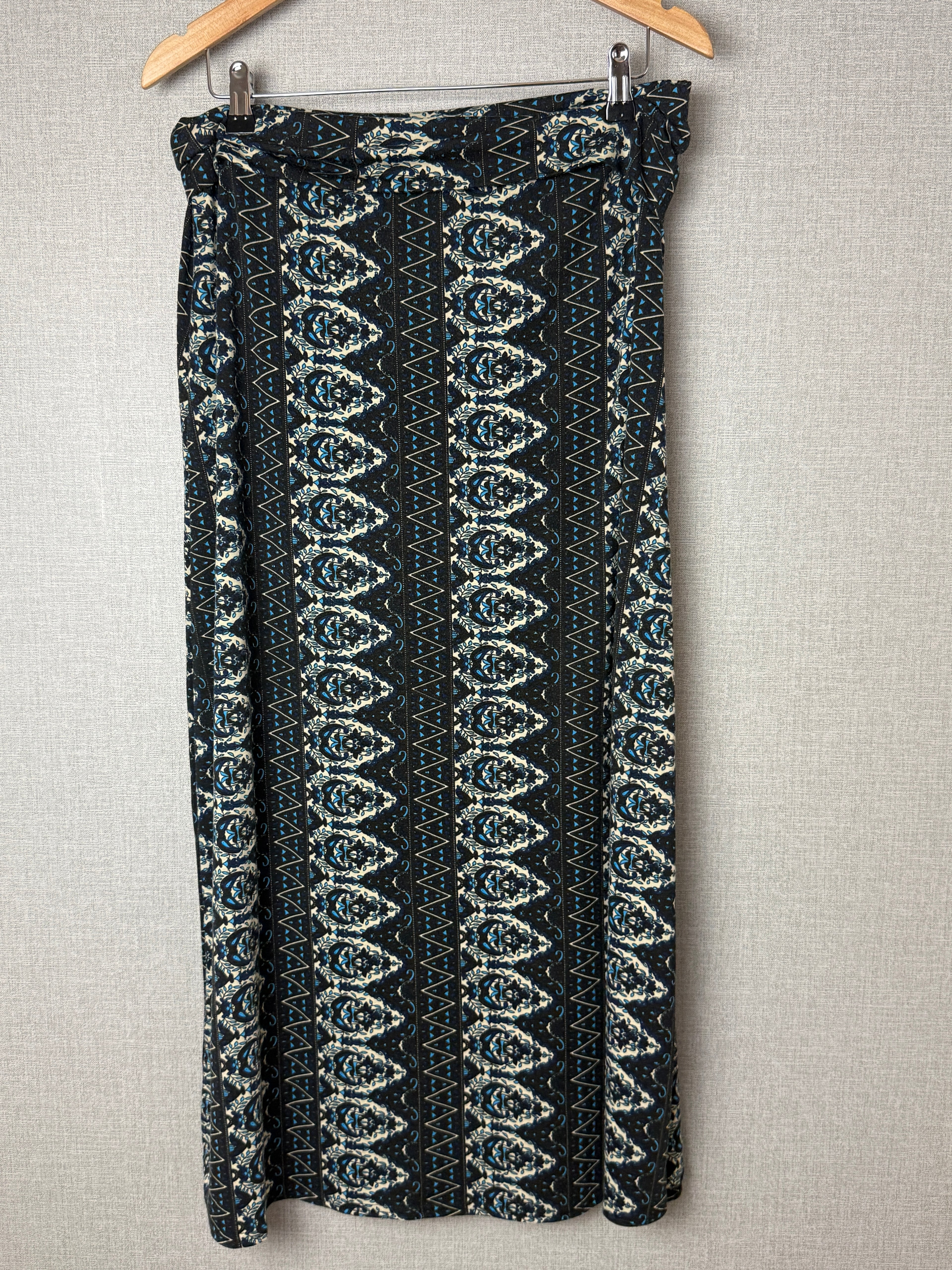 Urban Coco Blue Tribal Print Boho Maxi Skirt UK 14-16 – Pre-Loved