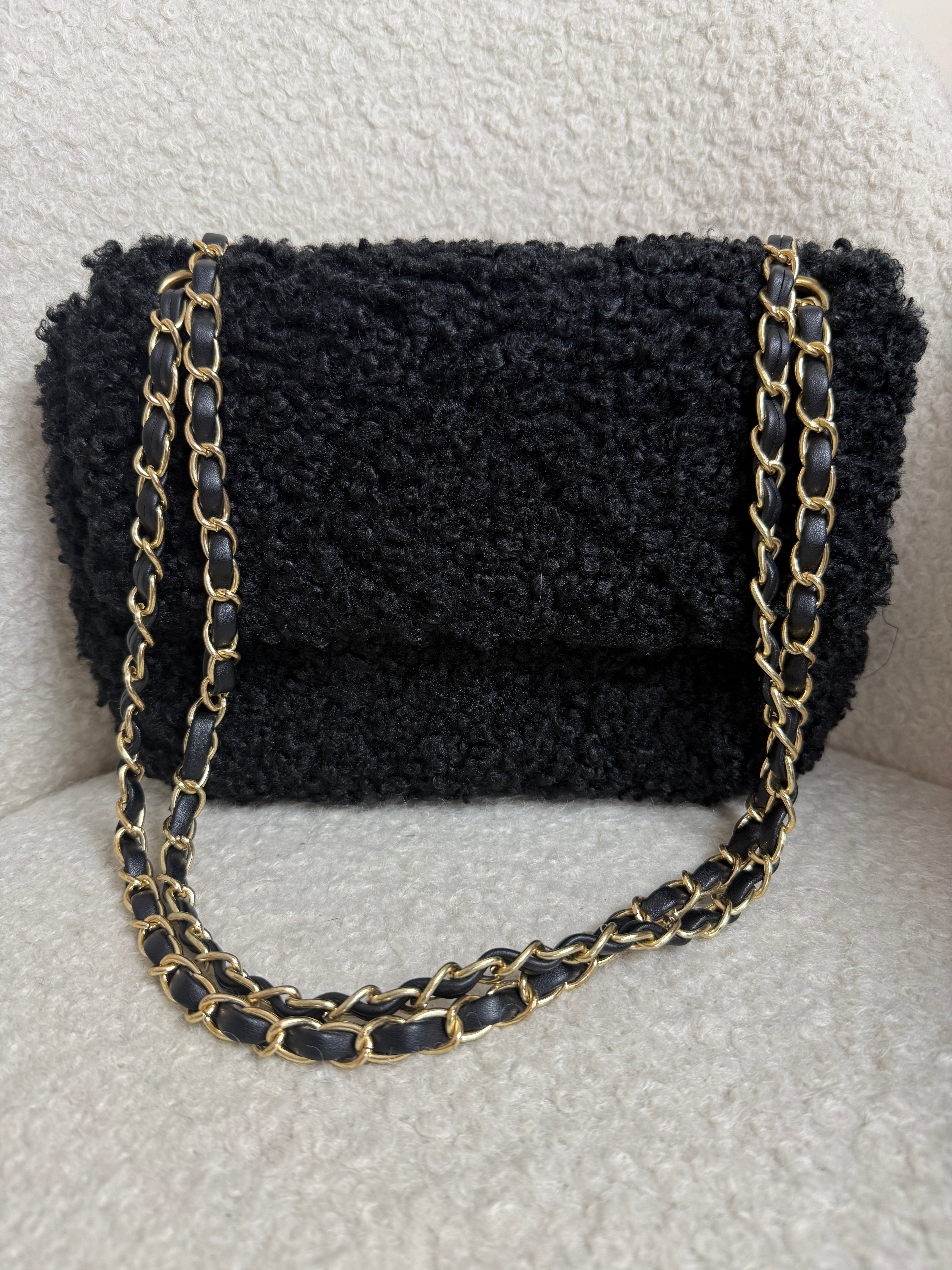 Missguided Black Sherpa Flap Bag Chain Strap Shoulder Bag