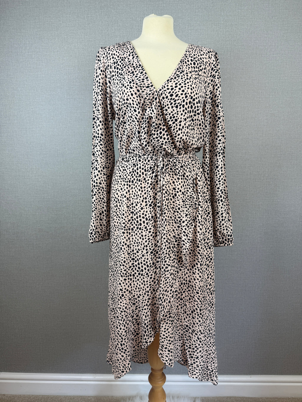 Oasis Blush Animal Print Wrap Midi Dress UK 16 – Pre-Loved