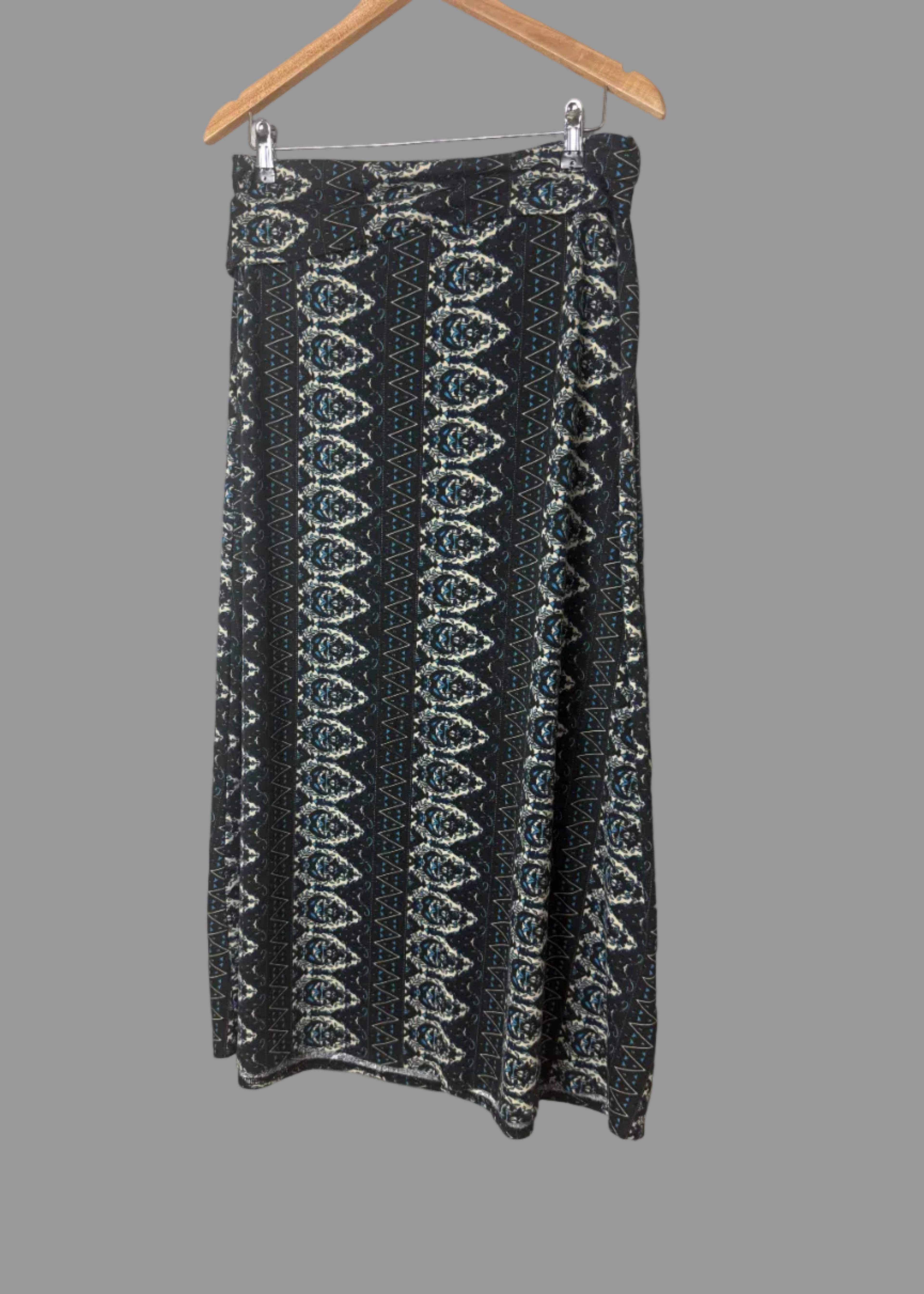 Urban Coco Blue Tribal Print Boho Maxi Skirt UK 14-16 – Pre-Loved