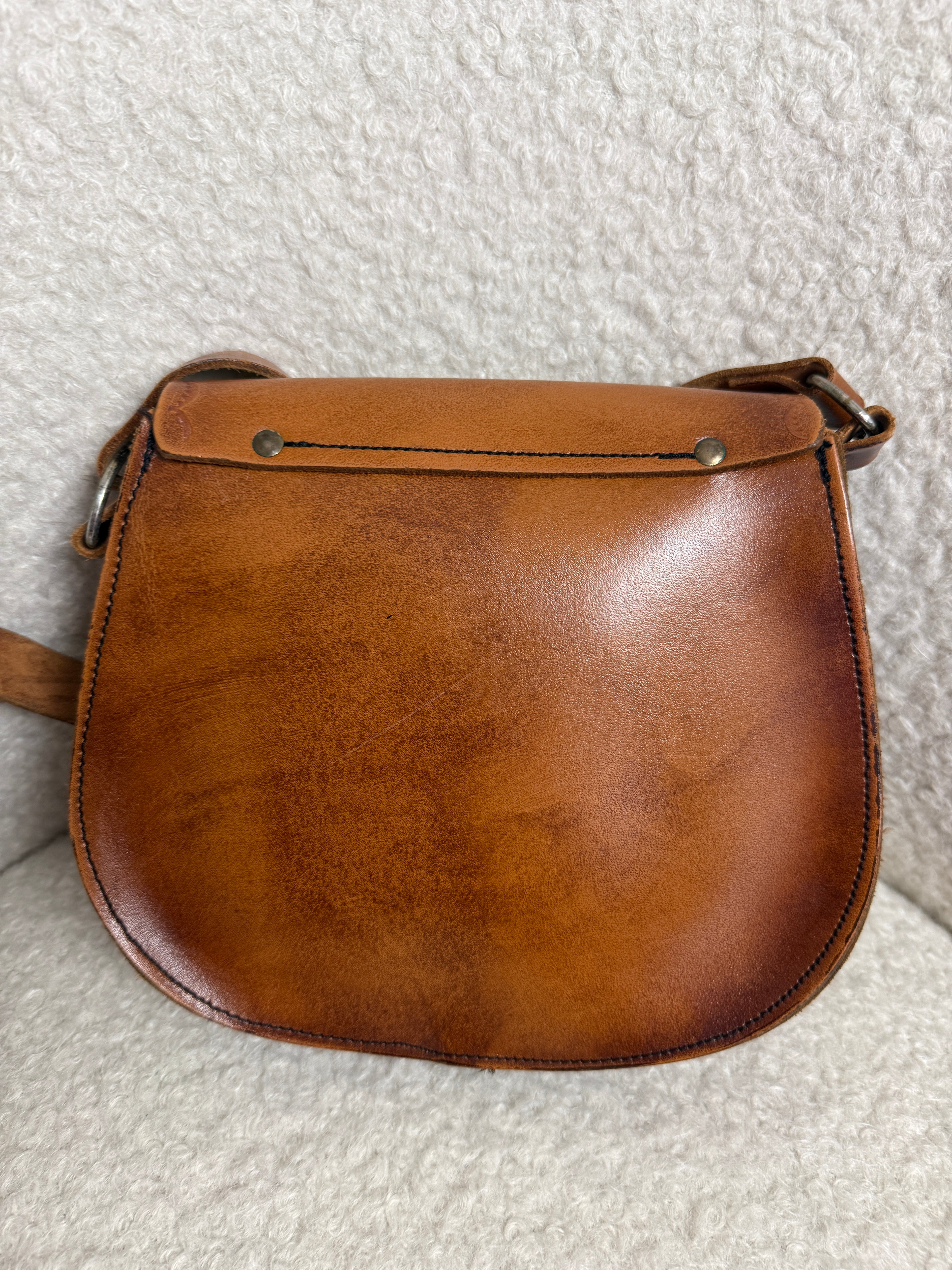 Vintage Brown Leather Crossbody Saddle Bag 9” x 8” – Preloved