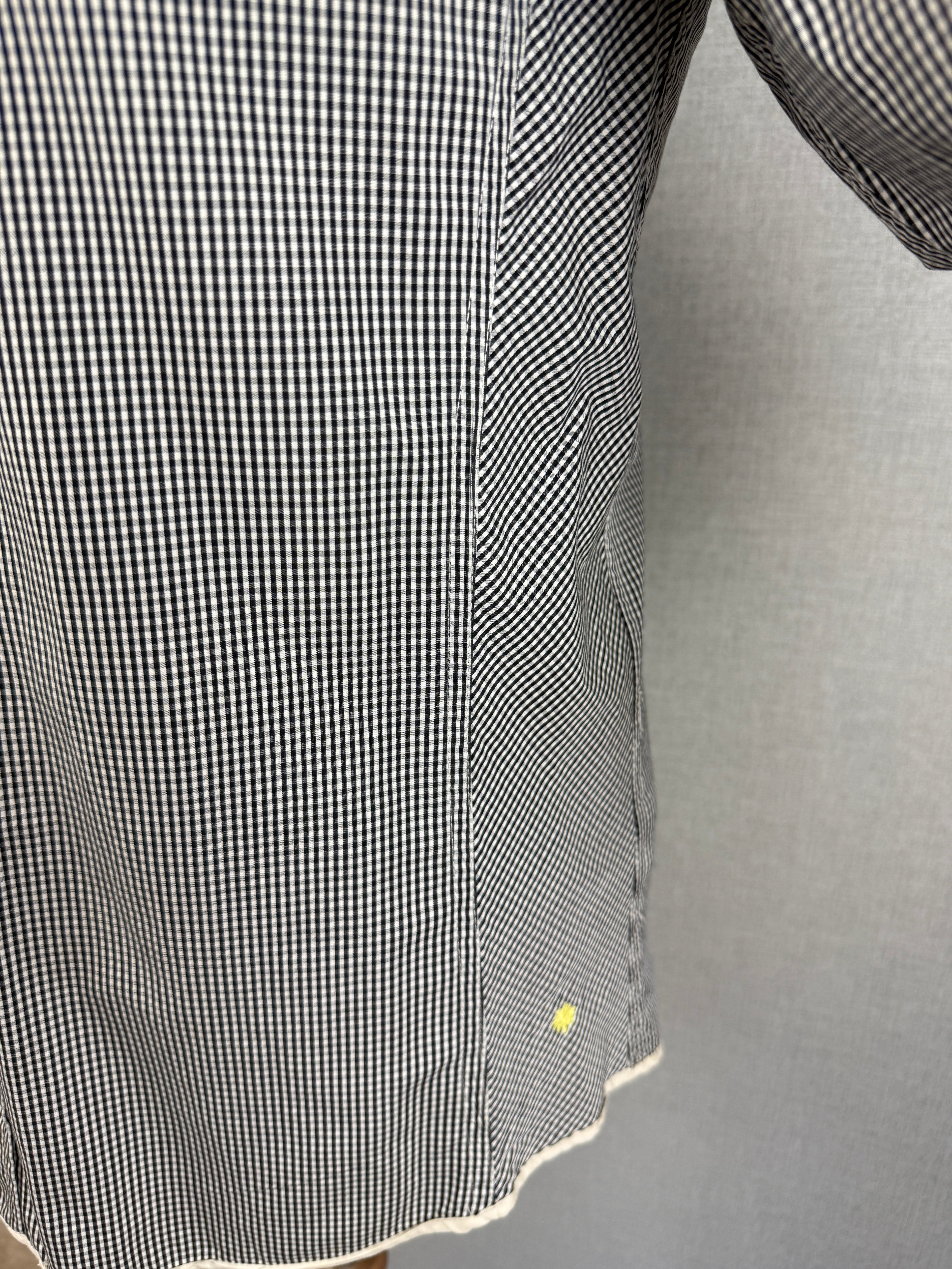 Descendant of Thieves Gingham Shirt Medium – Preloved