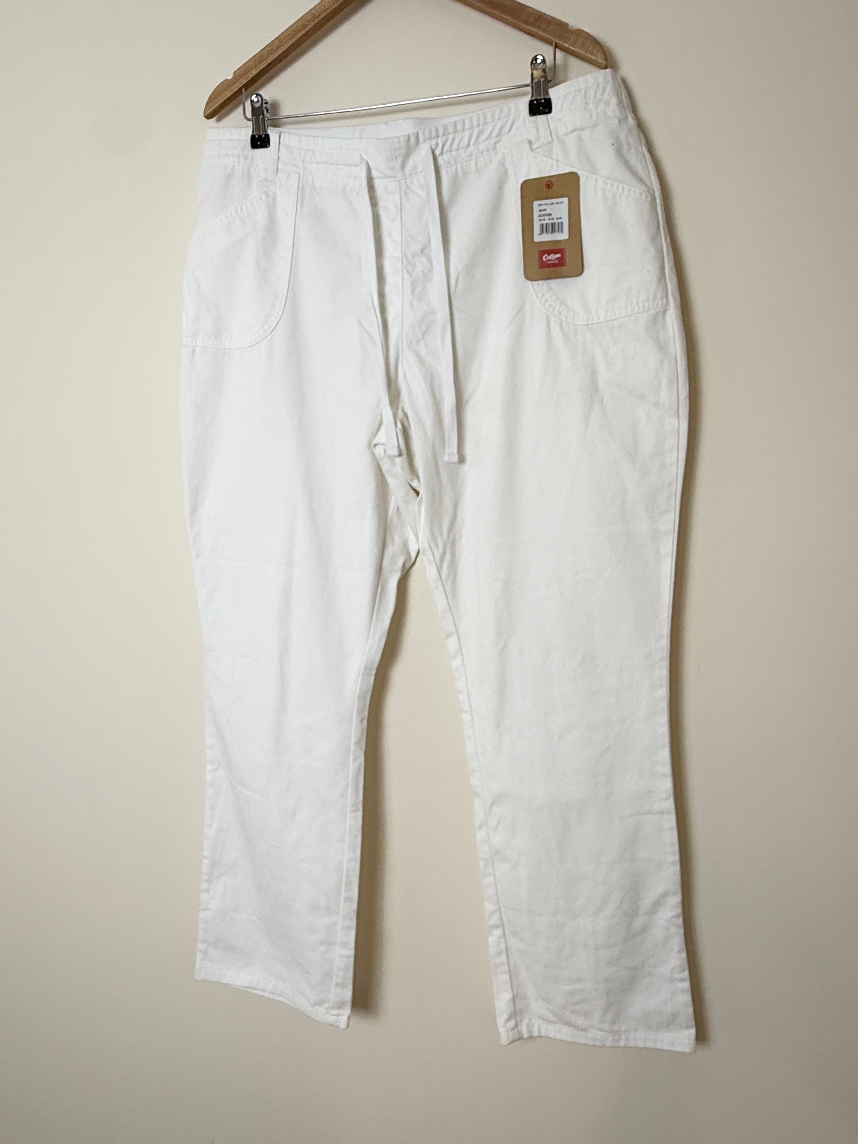 Cotton Traders White Pull On Easy Care Trousers UK18 W38 L31