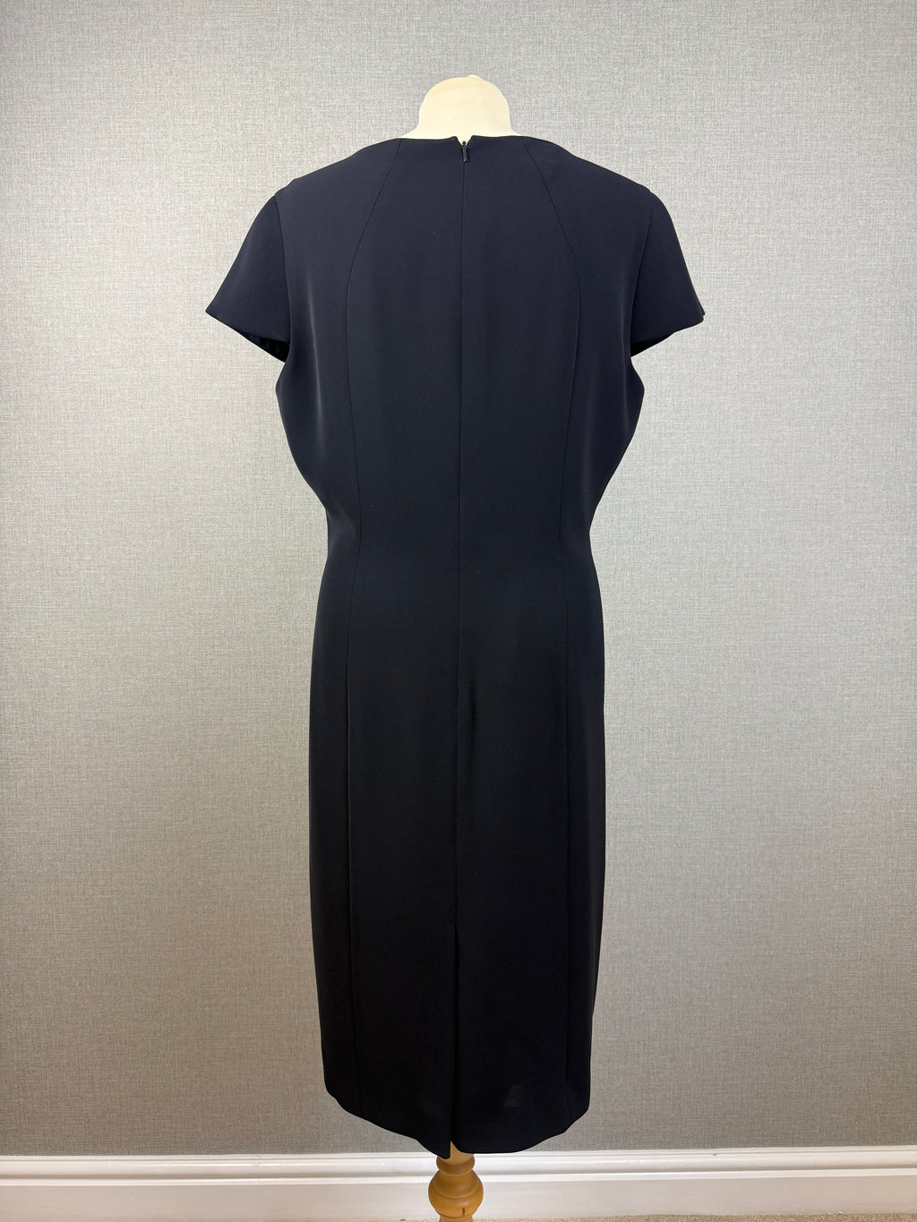 Hobbs Navy Blue Tailored Shift Dress UK 16 – Preloved