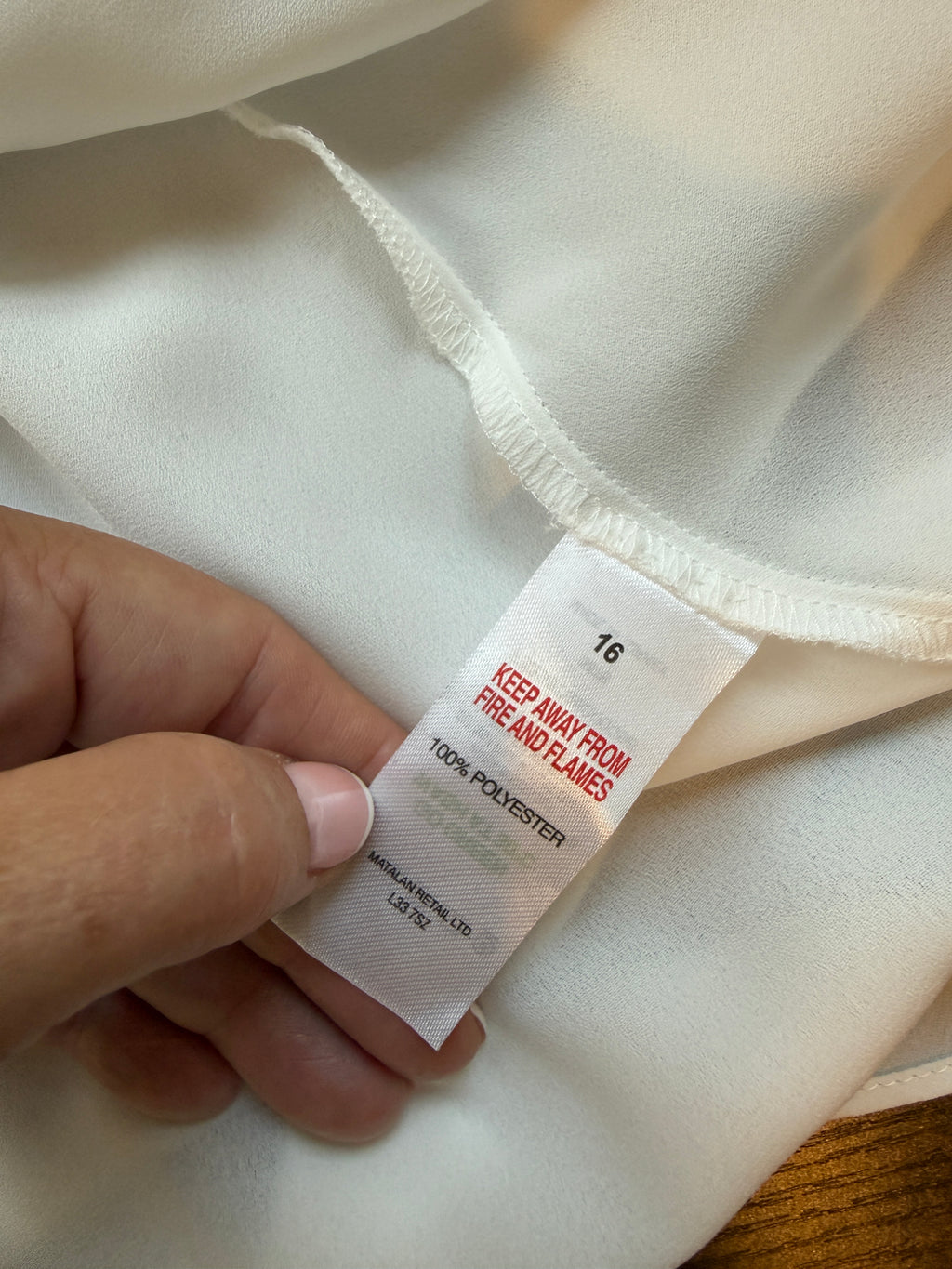 Papaya Weekend White Layered Bell Sleeve Blouse UK 16 – Preloved