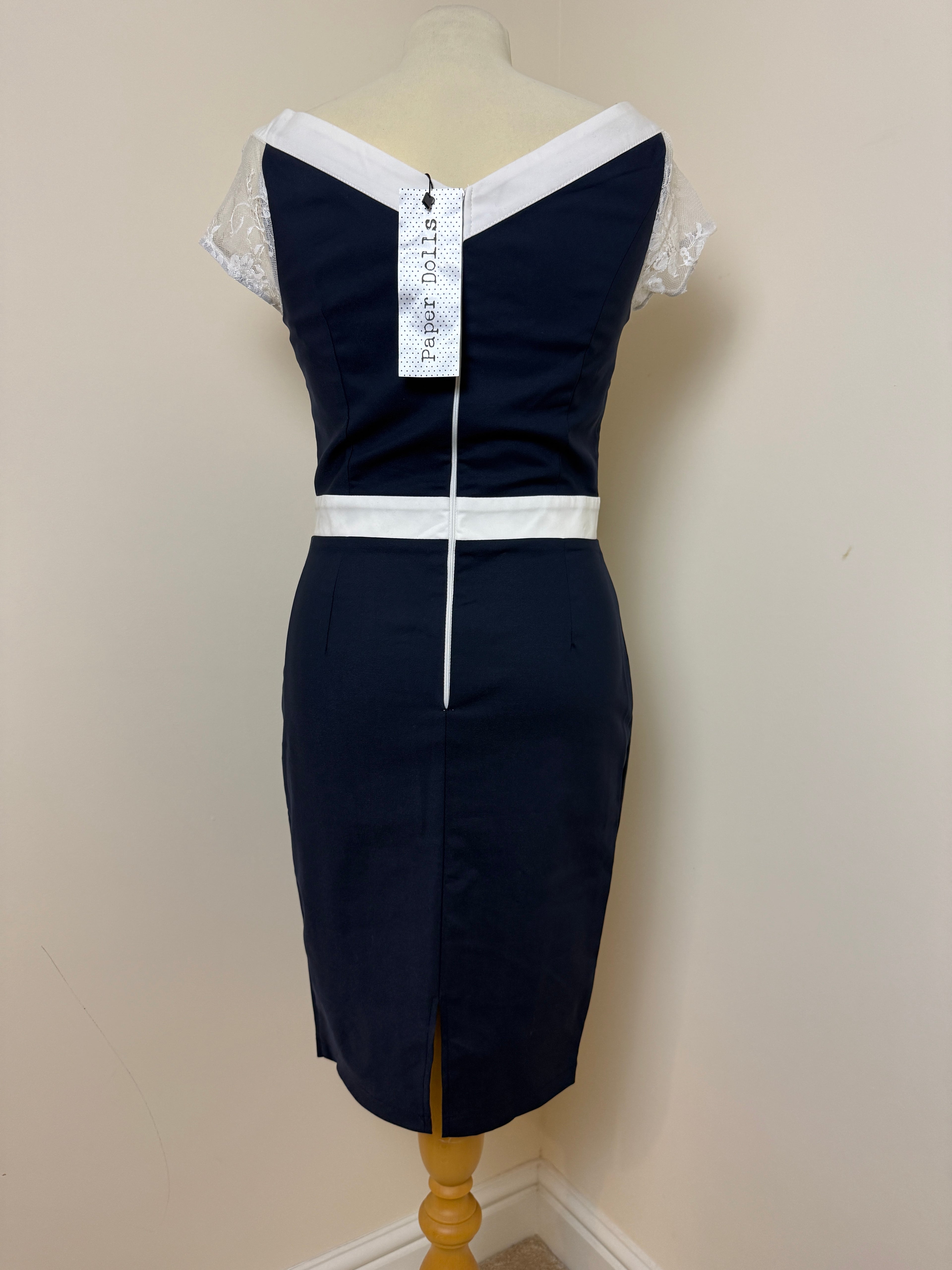 Paper Dolls BNWT Navy Bodycon  Dress Cream Lace Top  - UK10