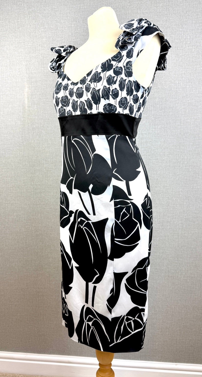 Karen Millen Black & White Rose Floral Pencil Midi Dress – UK 12 - Pre-loved