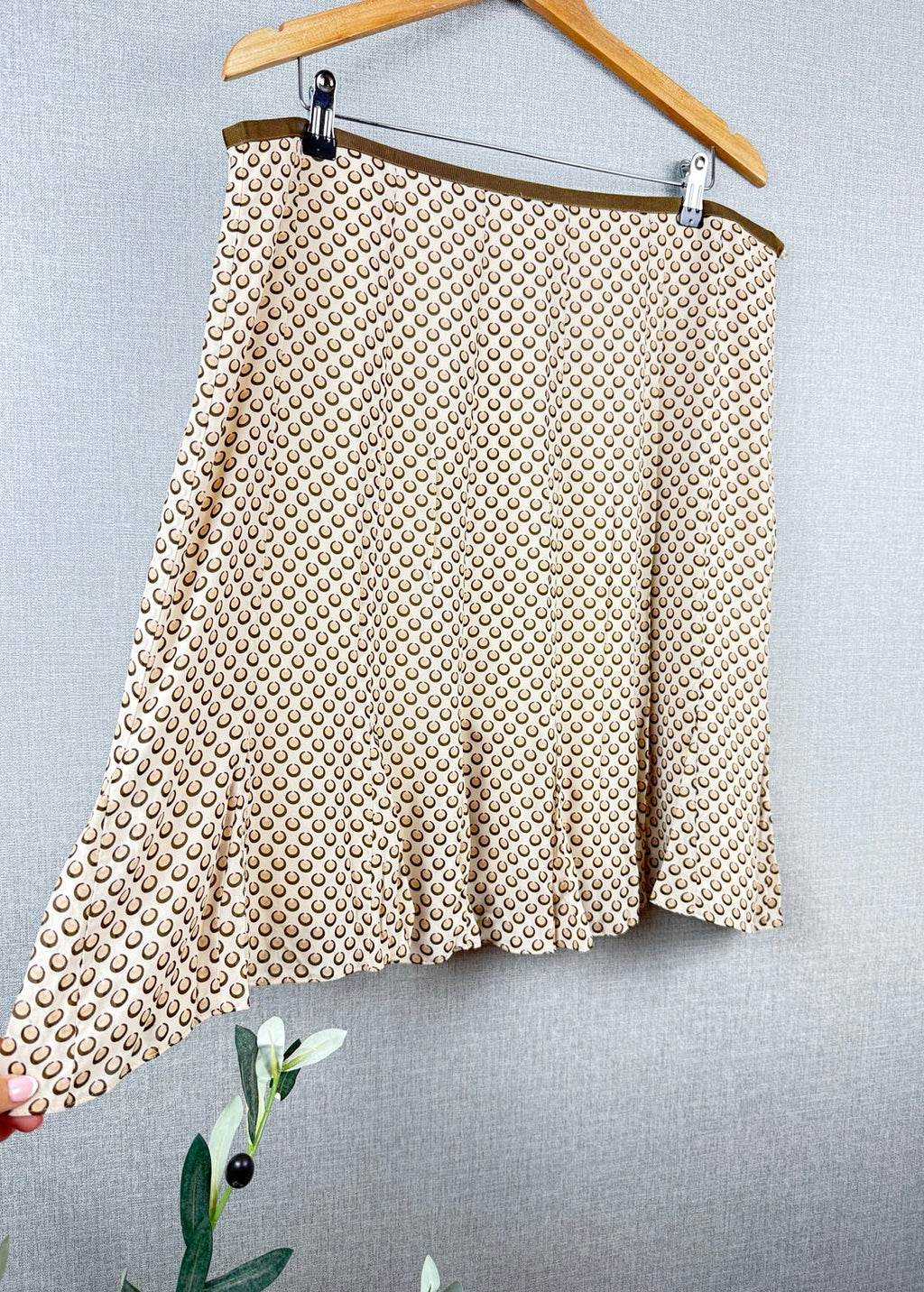 M&S Beige Brown Patterned Asymmetric Flared Skirt UK 18 – Pre-Loved